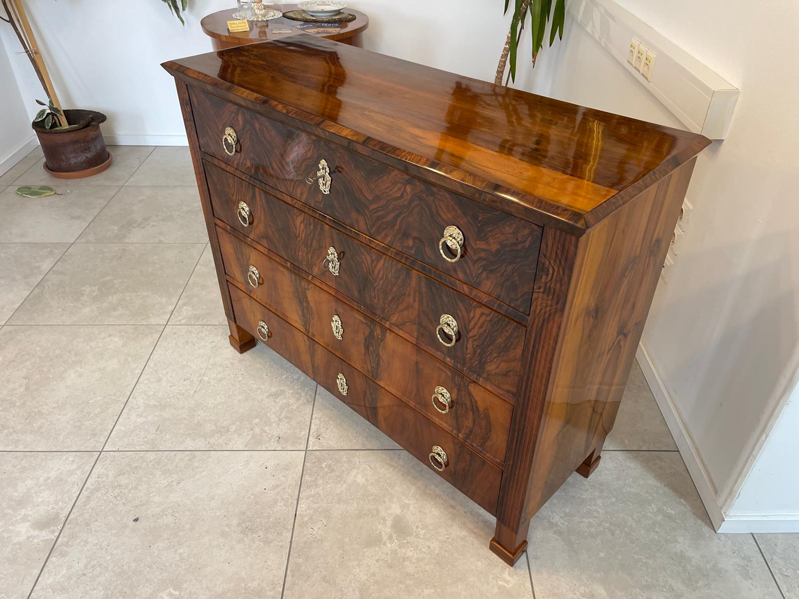 Restaurierte Biedermeier Schreibkommode Nussholz Antiquität G1313