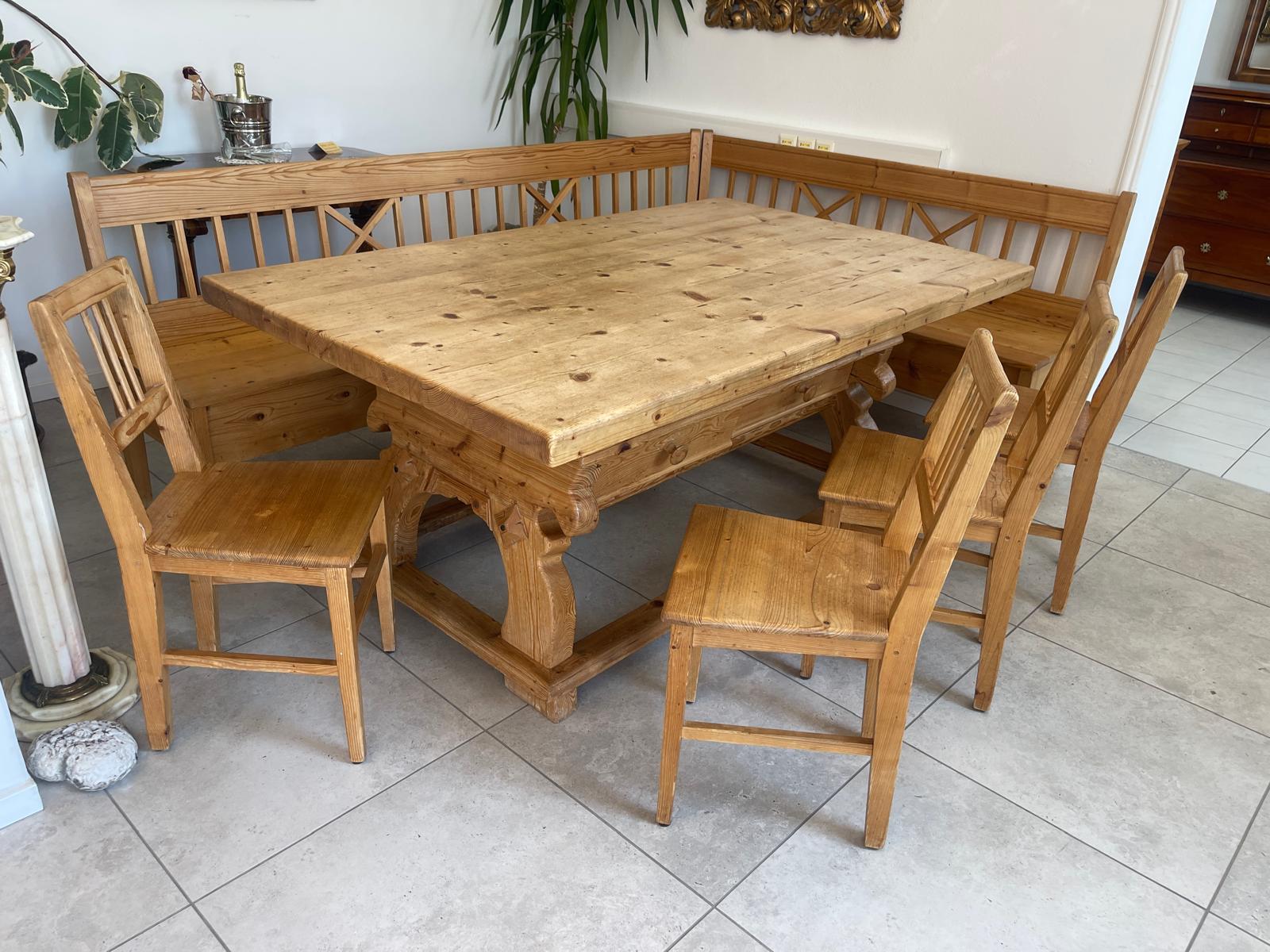 Bäuerliche Bauernsitzgruppe Ensemble Jogltisch Bauernstube Sessel Naturholz Antik G1701