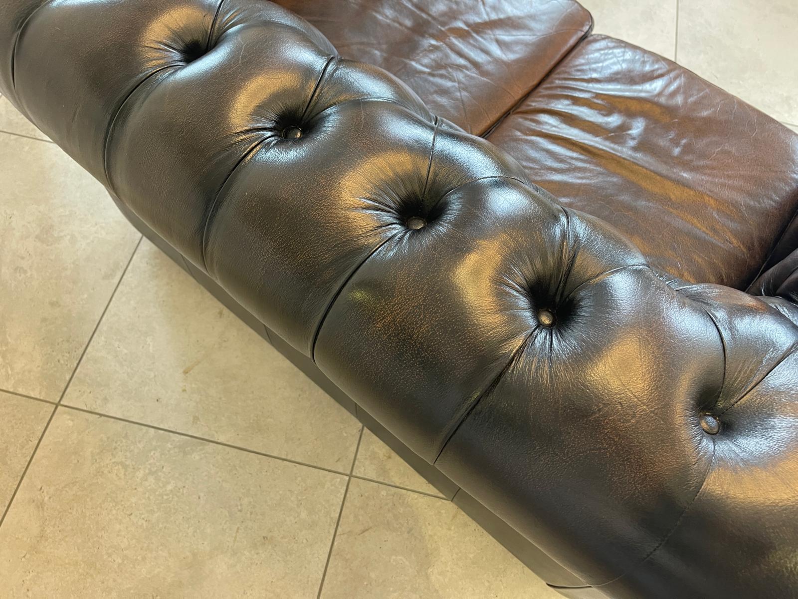Chesterfield 2er Clubsofa Diwan Couch Zigarrenbraun G1333