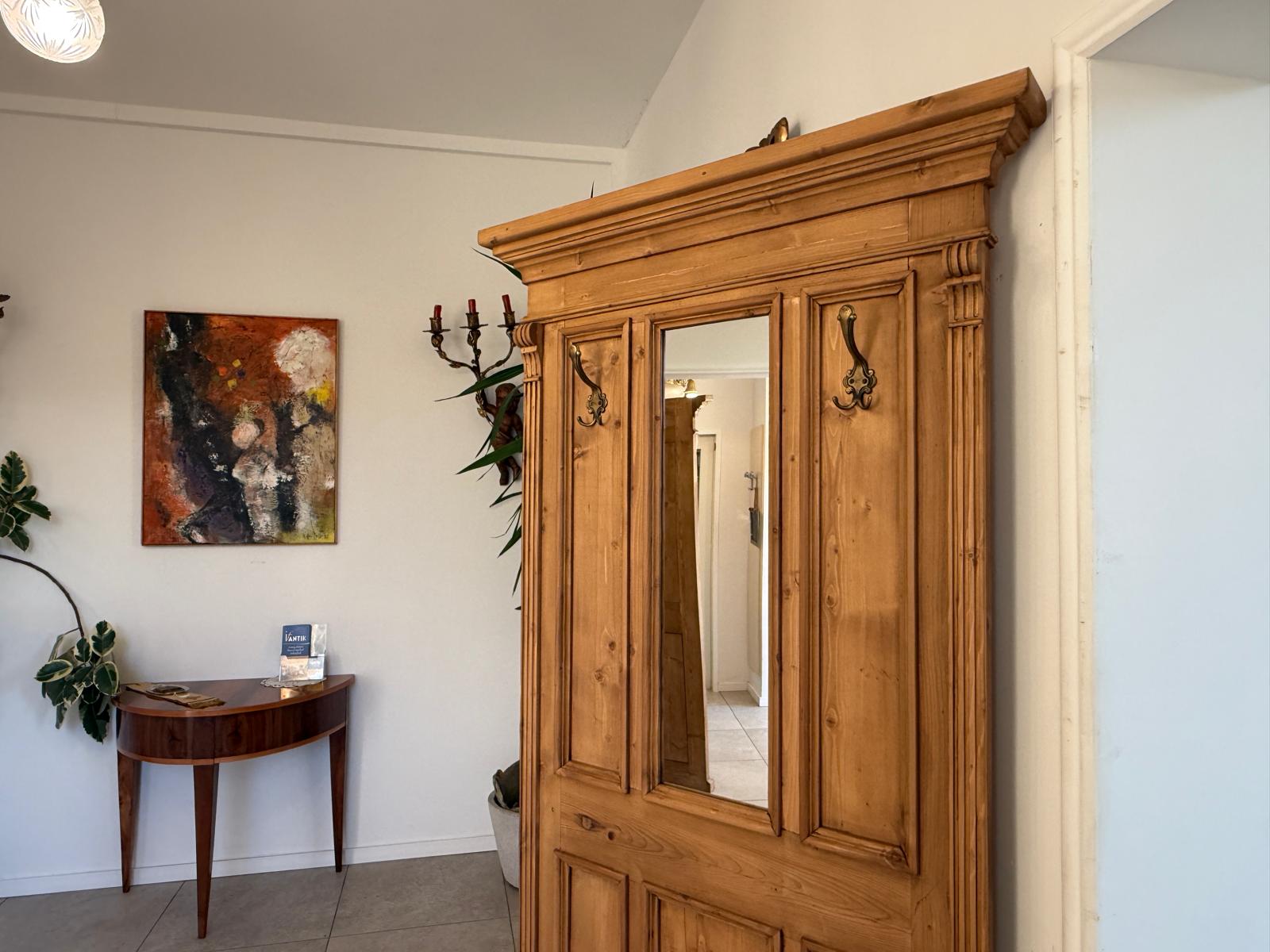 Vollholz Garderobenschrank Bauernschrank Kleiderschrank G2293