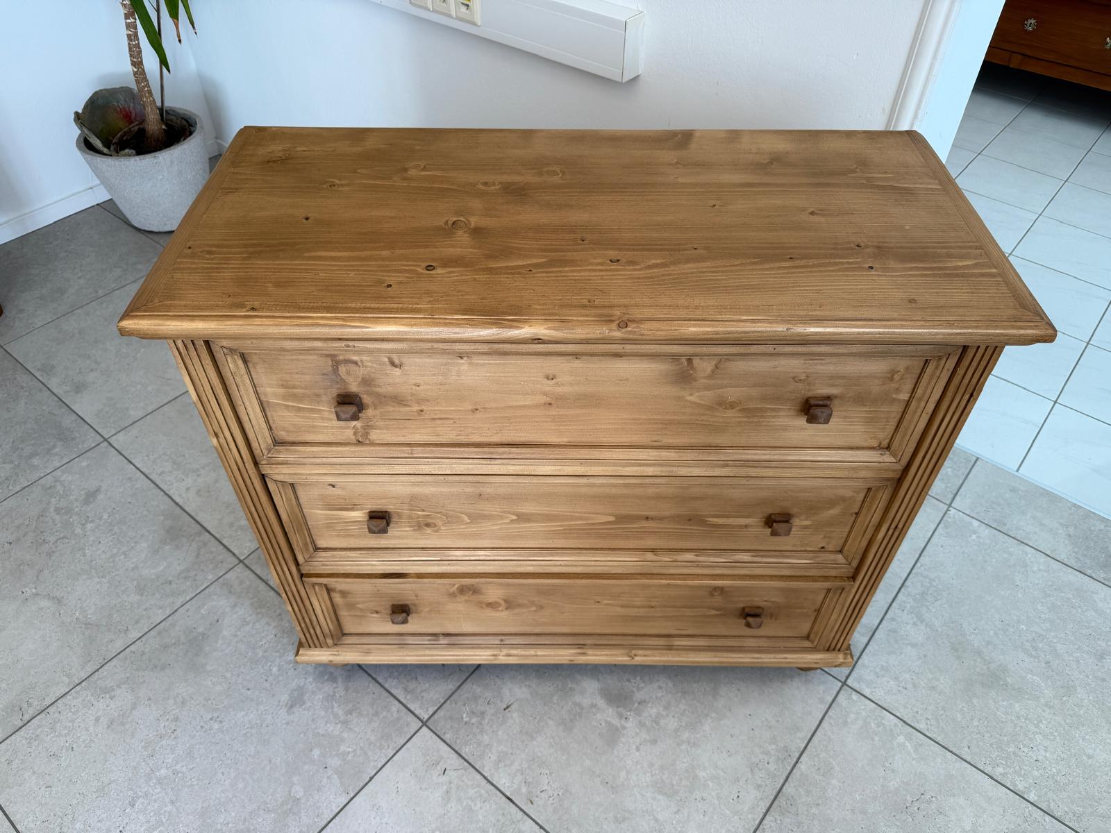 Massive Ladenkommode Ladenschrank Bauernmöbel G2002