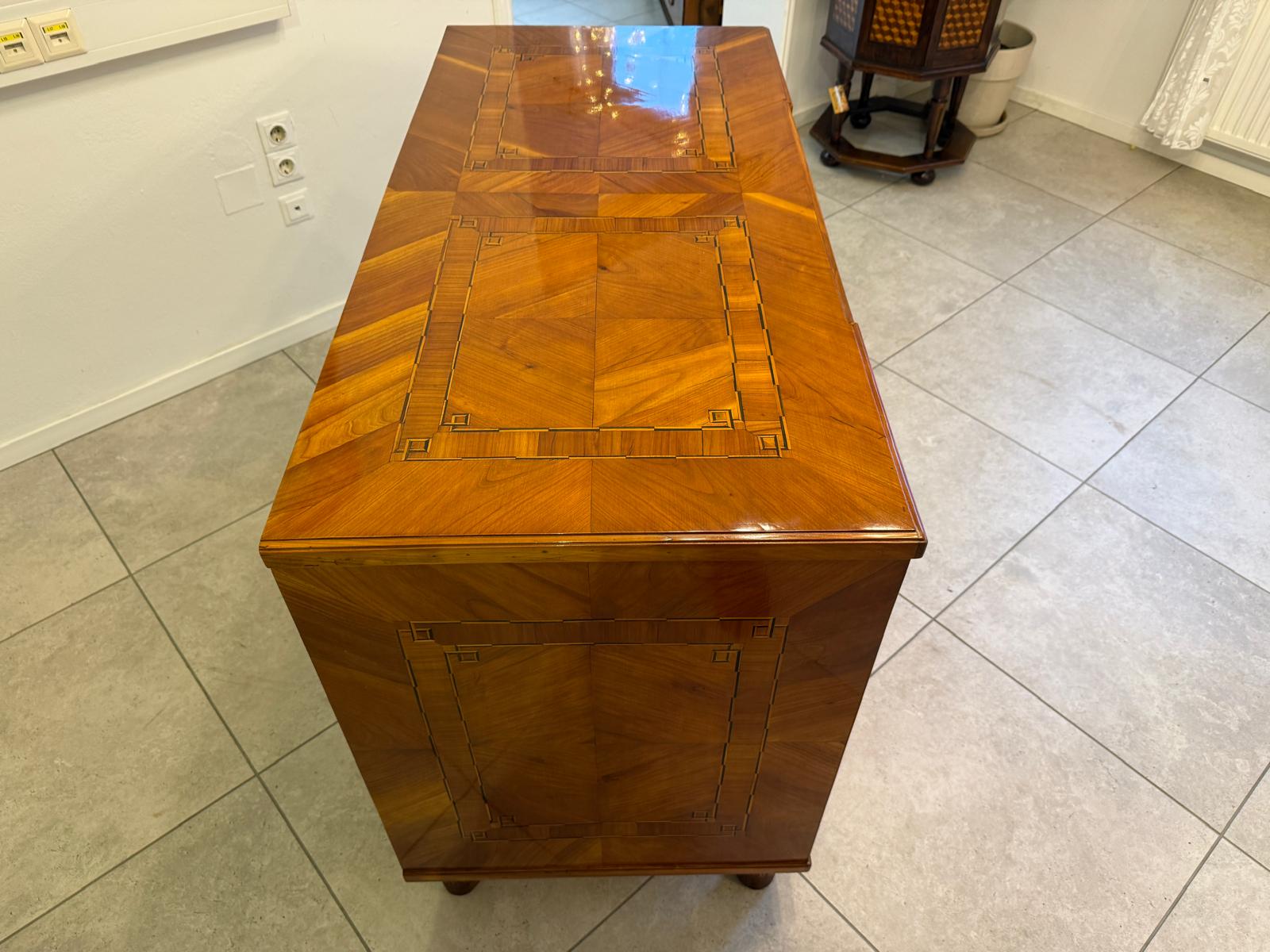 Sale Restaurierte Barock Kommode Österreich Marketiert G2392