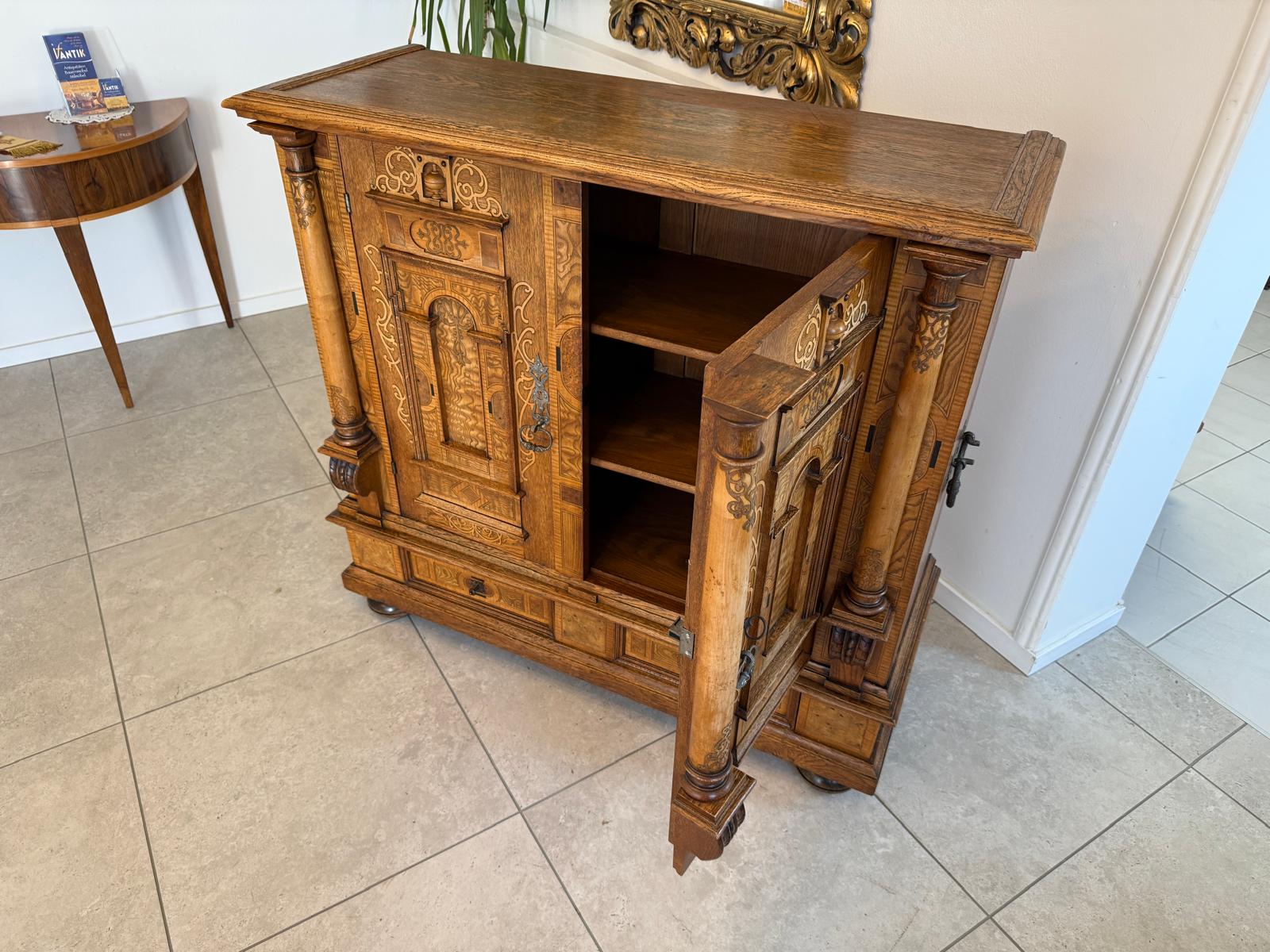 Spätrenaissance Anrichte Eichenholz Original Rarität Antiquität G2189