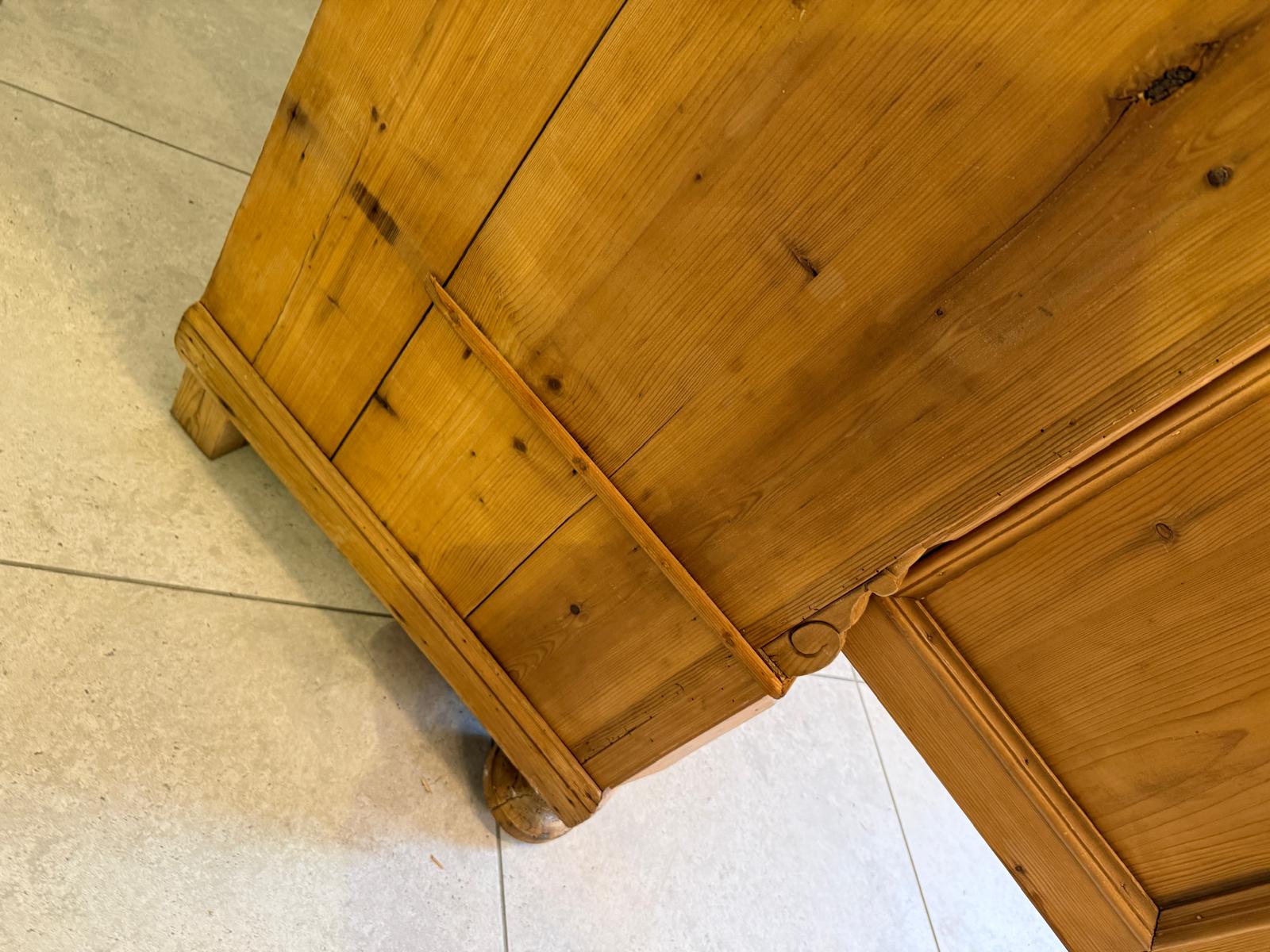 Biedermeier Bauernschrank Naturholzschrank Weichholz D1036