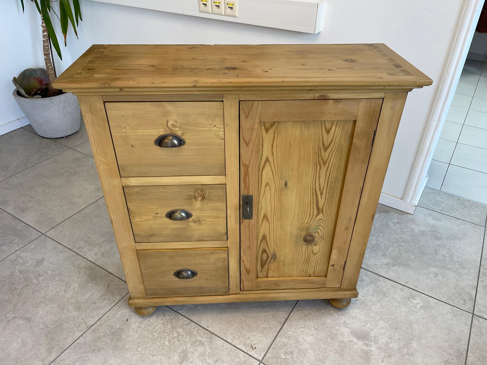 Bäuerliche Gründerzeit Anrichte Kommode Kasterl Bauernmöbel G1325