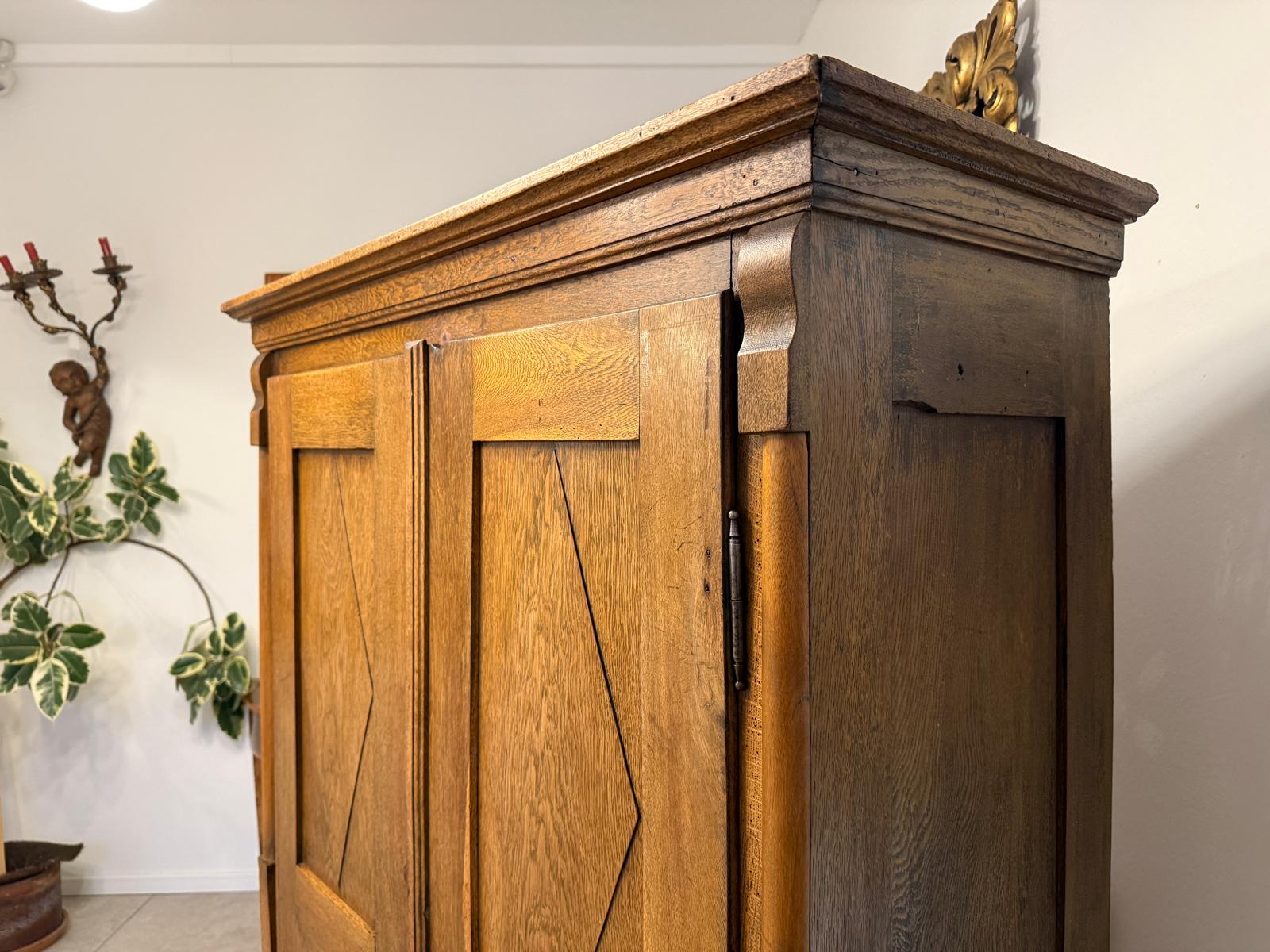 Originaler Eichenschrank Rauchschrank Kasten um 1820 G2258