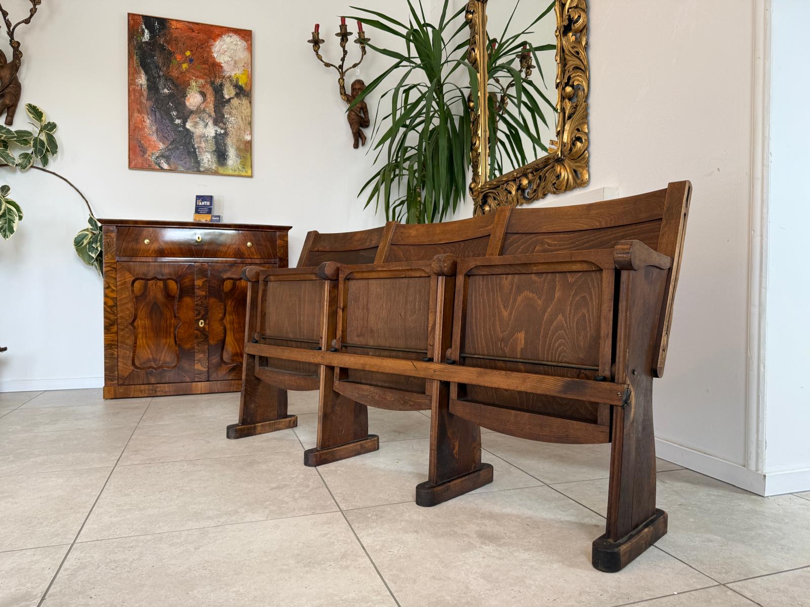 Kinosessel 3er Sitz Klappstuhl Stuhl Sitzgruppe Originalexemplar D3437