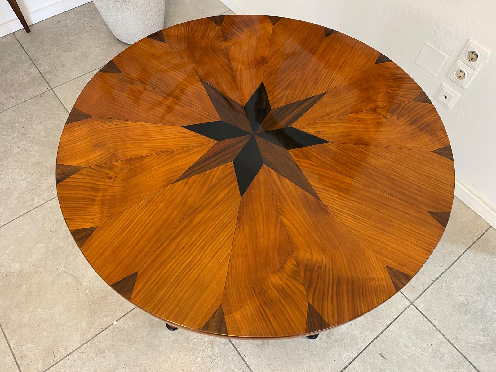 Rstaurierter Biedermeier Tisch Stern Intarsien Designertisch Antiquität G1189