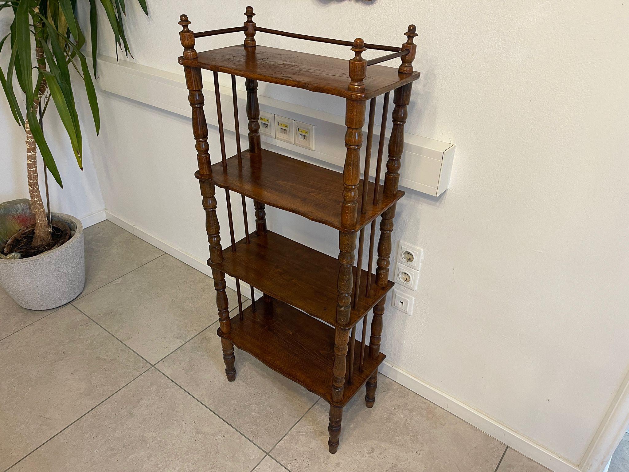 10e7969e-203b-4c88-a155-462ffefe32e7 Originale Historismus Etagere Stellage Ablage A5128