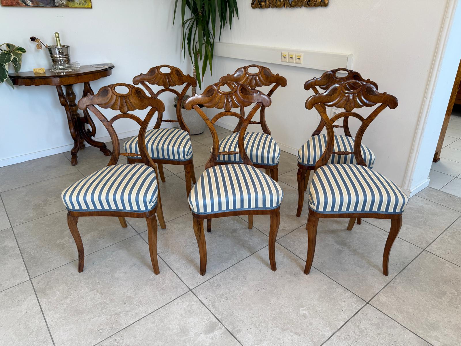 Biedermeier Sessel Nussholz Rarität Antiquität G1769