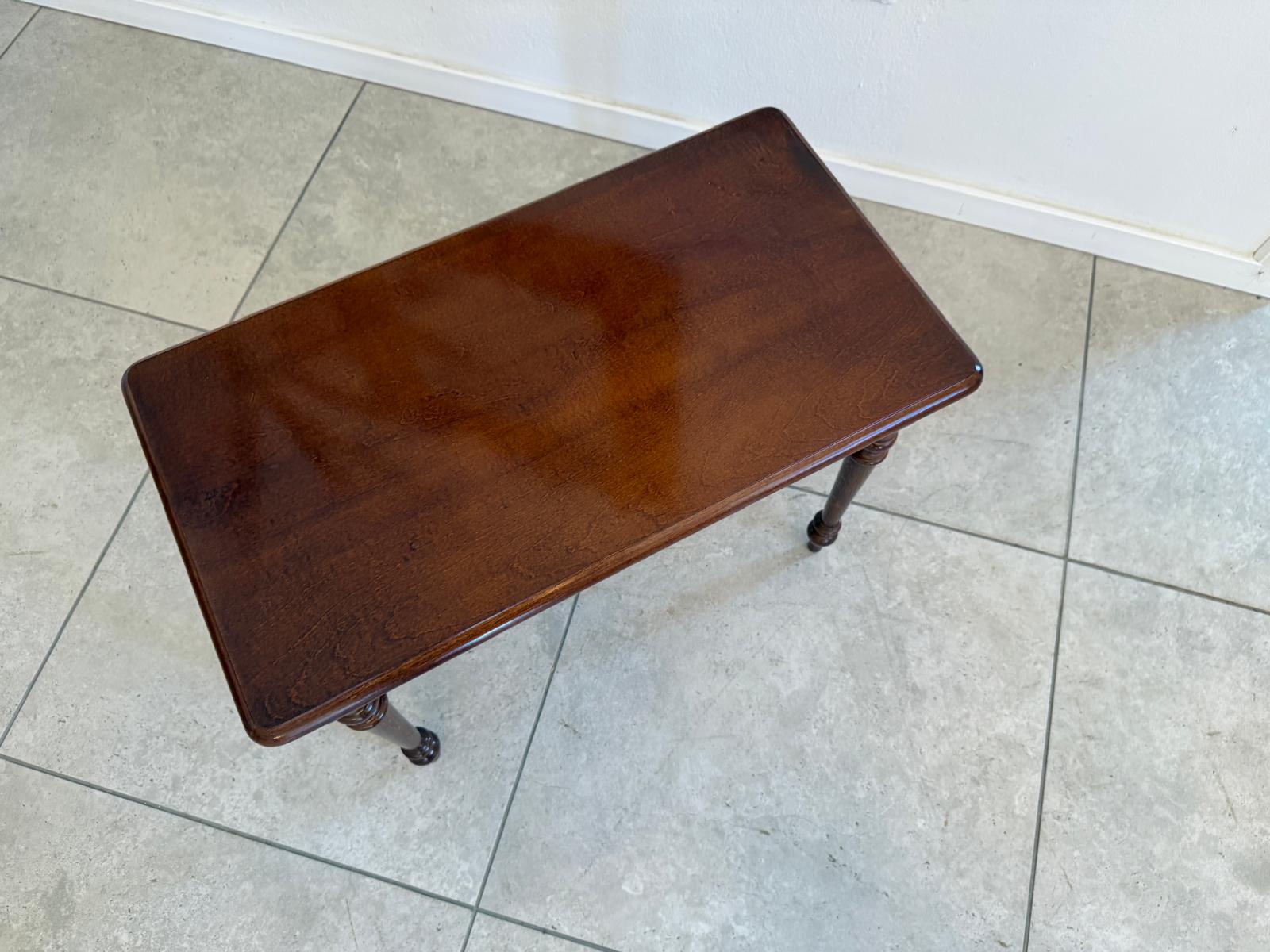 Zierlicher Tisch Barockstil Beistelltisch Couchtisch G2056