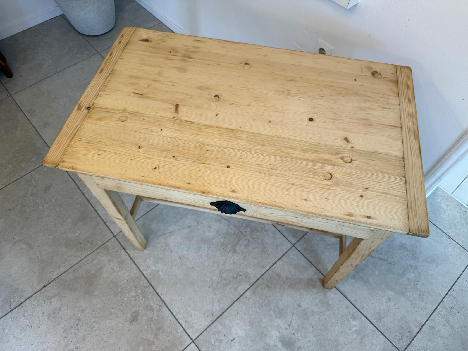 Bäuerliches Jugendstil Tischerl Beistelltisch Bauerntisch G2028