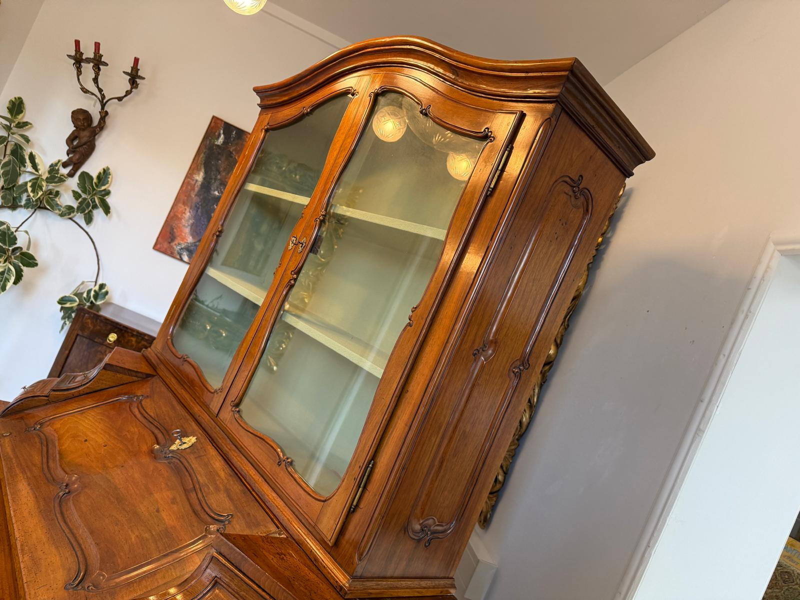 SALE Originale Aufsatzvitrine Aufsatzkommode Vitrine Antiquität Nussholz  D1146