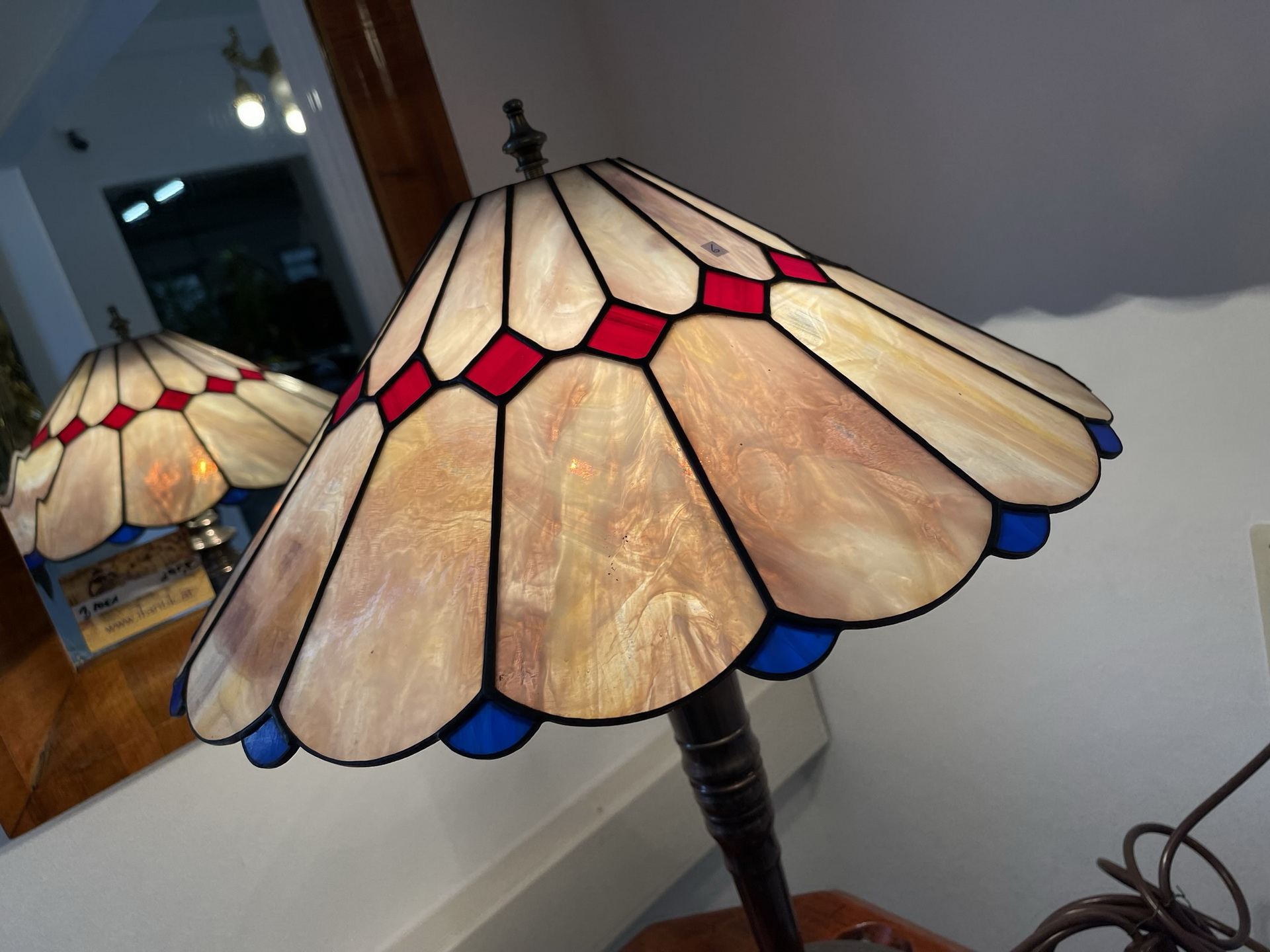 tiffany-glaskunst-_70 Echtglas Lampe Tiffany Stil Handgefertigte Glaskunst von Klausner - Originale Tischleuchte Klaunser Kl6