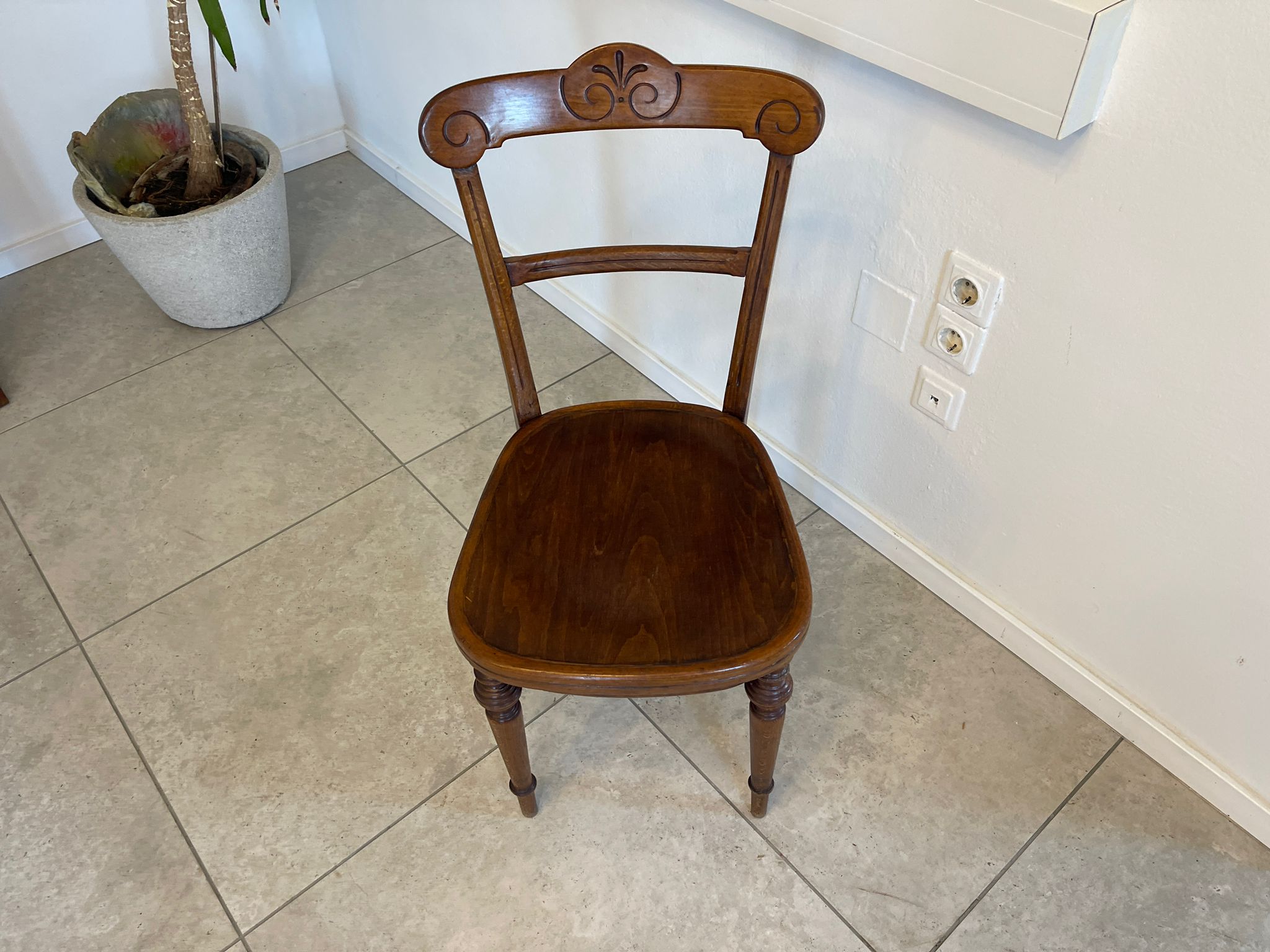 9ad92df3-2700-400d-9bdf-ff2ba6b957f0 Thonet Sessel Original - Bugholz Klassiker Modell A4894