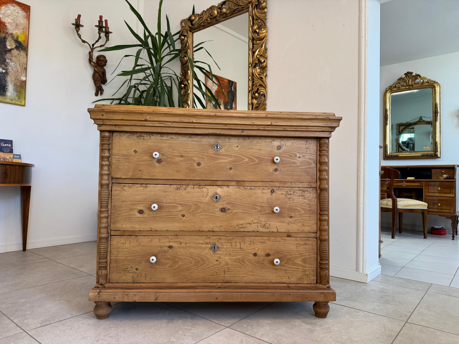 Originale Gründerzeit Kommode Antik 3 Laden aus Fichtenholz Weichholz G2281
