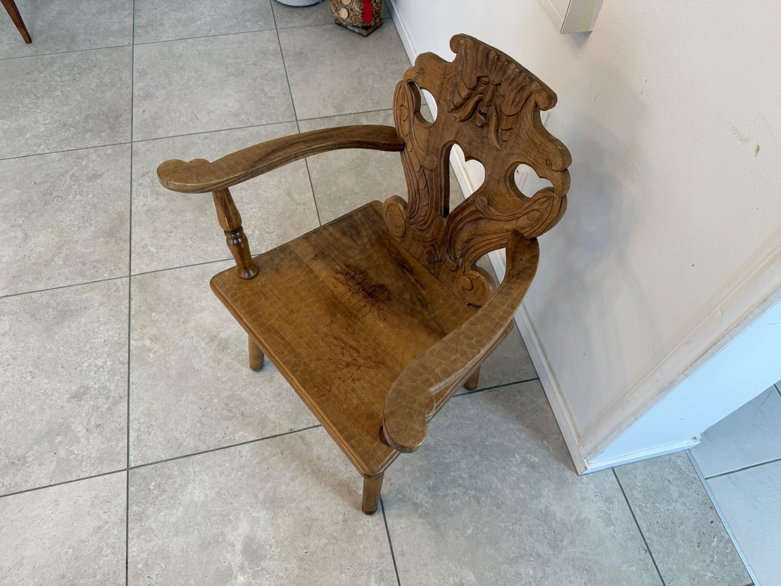 Bäuerlicher Bauernsessel Armlehnstuhl Stuhl Herzerlsessel 1 Stück D1006