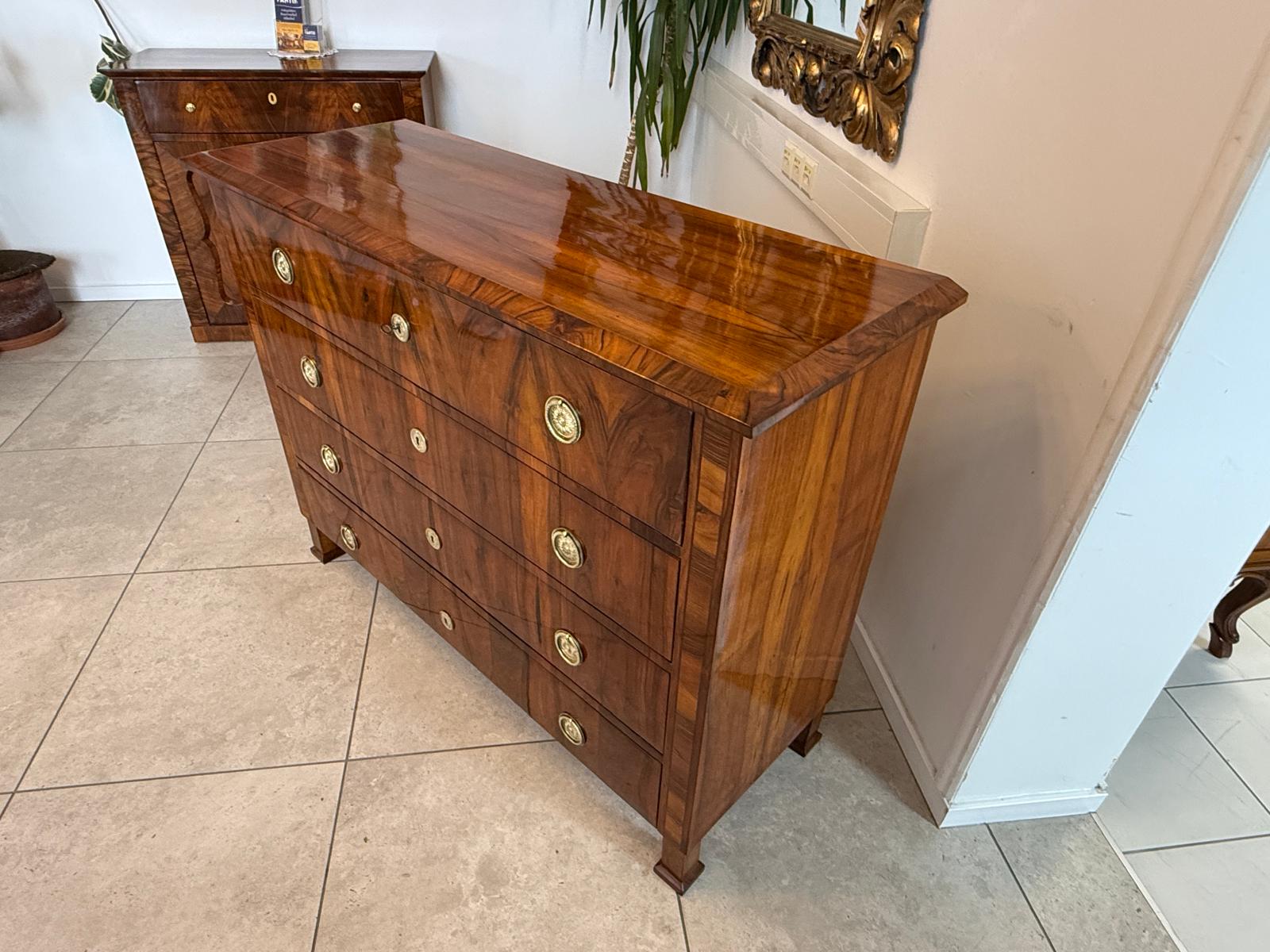 Biedermeier Kommode 4 Ladenkommode Nussholz Antiquität Restauriert D2478