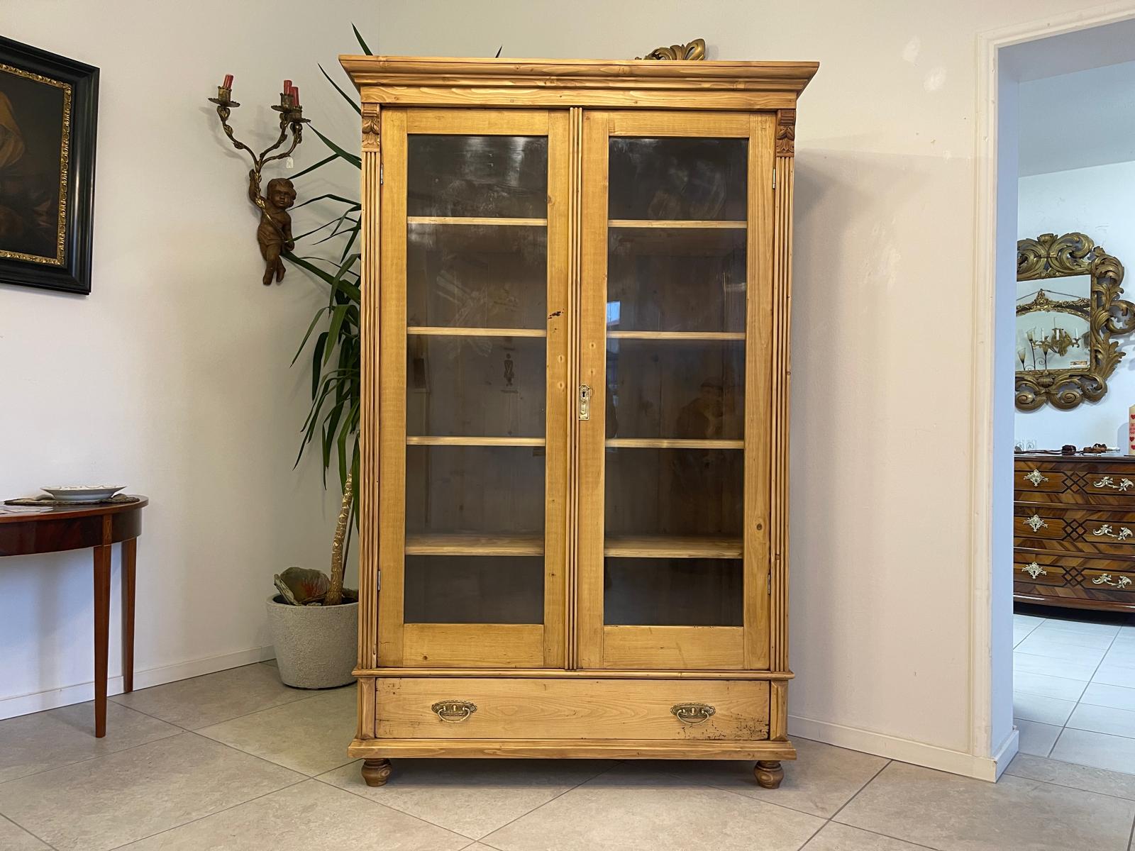 Bäuerliche Vitrine Bauernvitrine Bauernschrank Naturholz Bücherschrank Bauernmöbel A5131