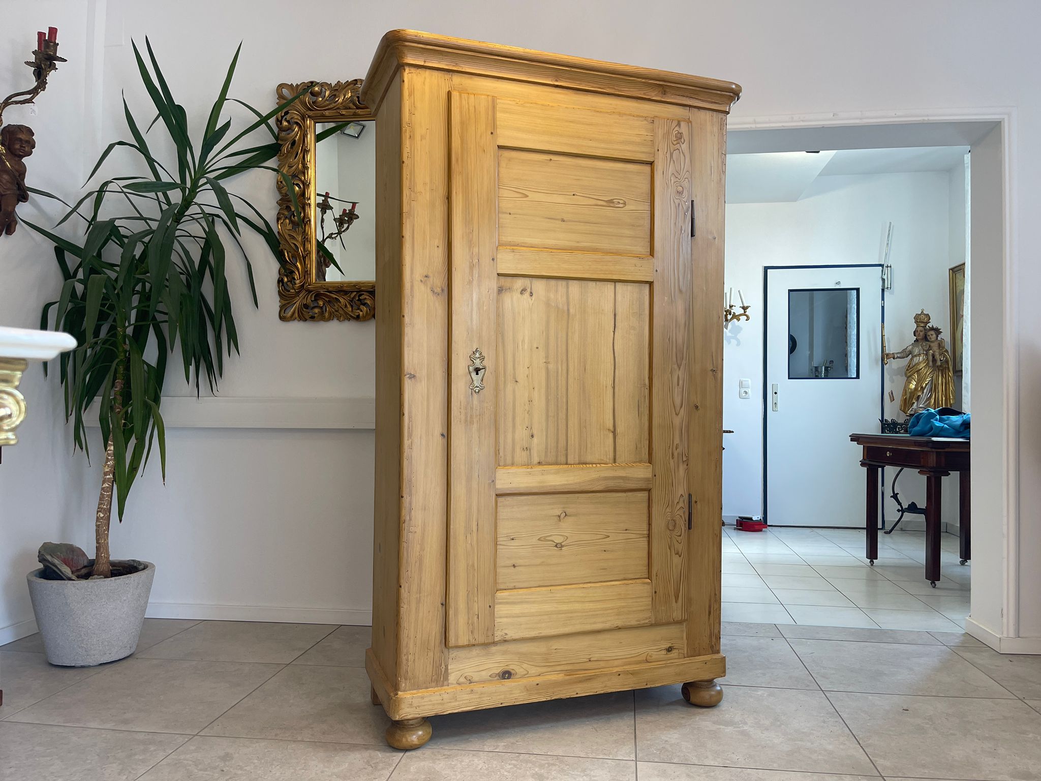 b08a4ae6-7f6b-4f39-9805-dd68bf4b26a2 Steirischer Bauernschrank Biedermeier Schrank A4874