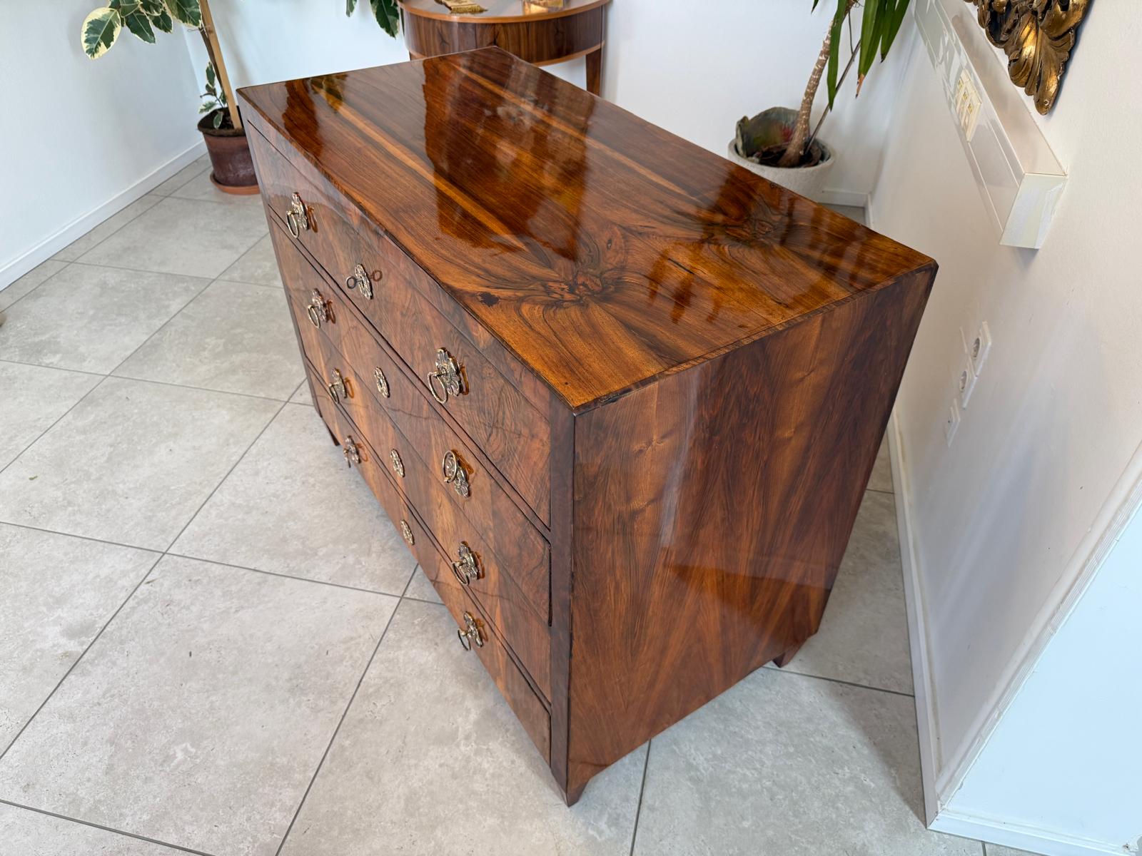 Restaurierte Biedermeier Kommode 4 Ladenkommode Nussholz G2211