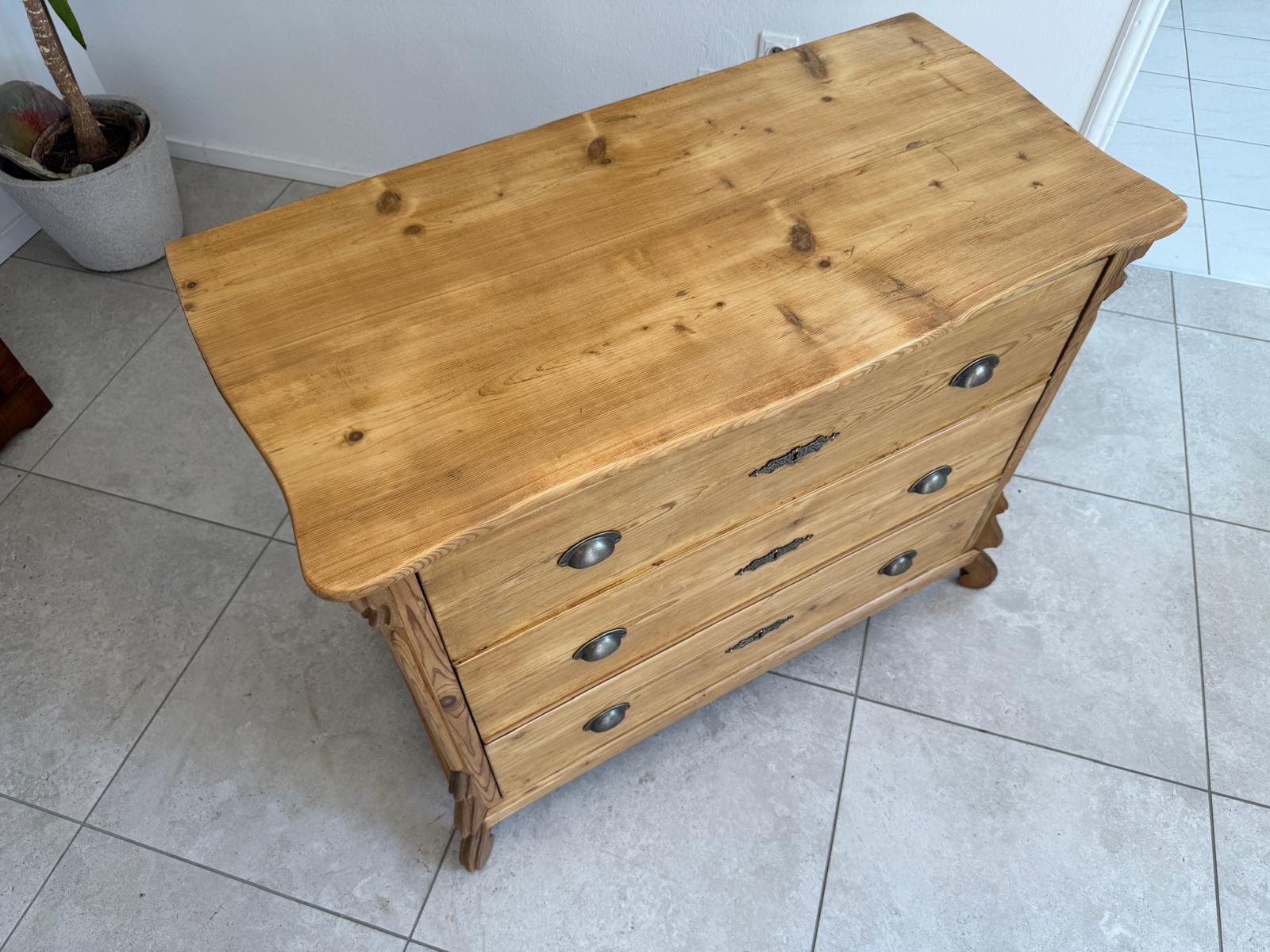 Restaurierte Gründerzeit 3 Laden Kommode Luize Phillipe Weichholz G1845