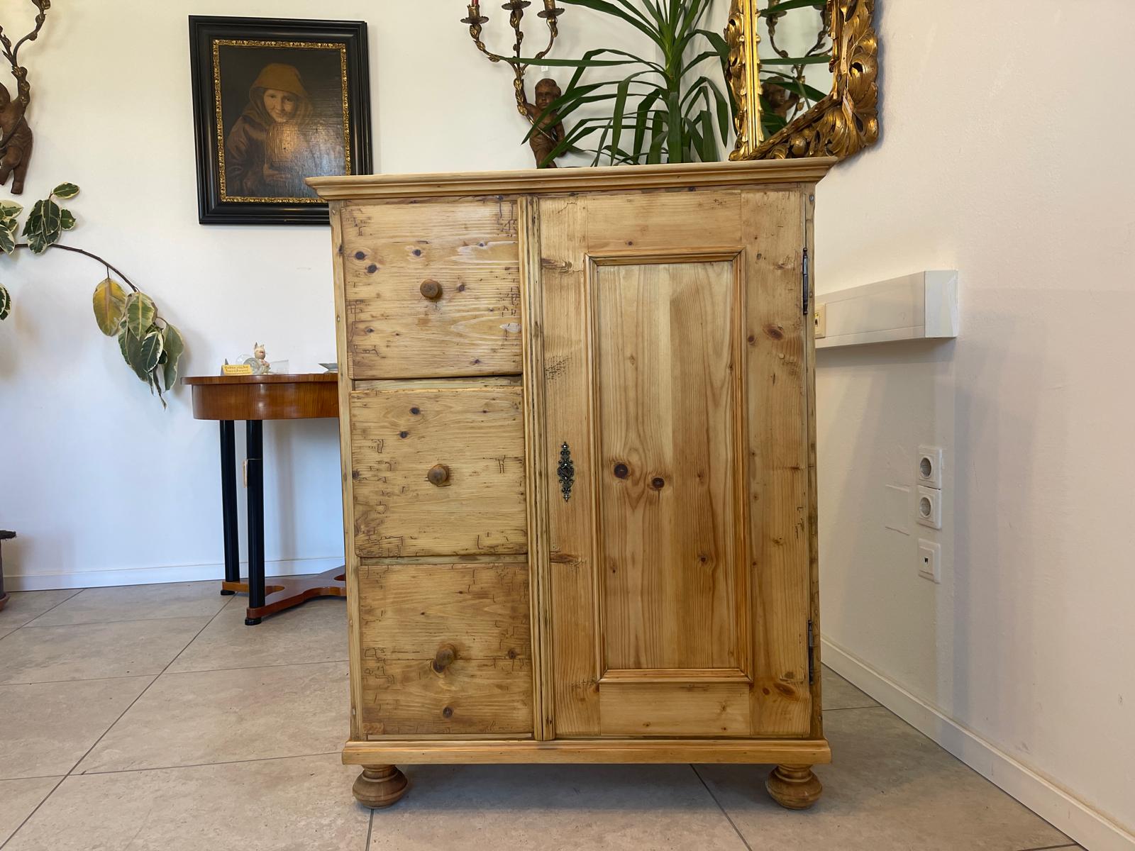 Biedermeier Brotschrank Almerschrank Speiskasten G1302