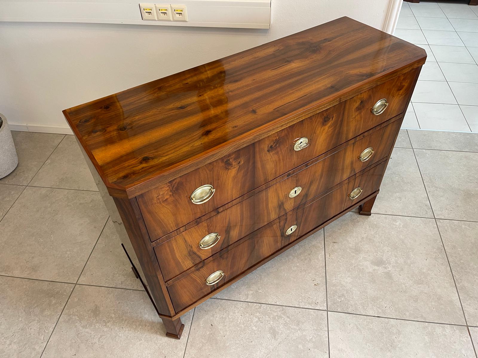 Restaurierte Biedermeier Kommode Sale Antiquität Nussholzfurnier Antiquität G1741