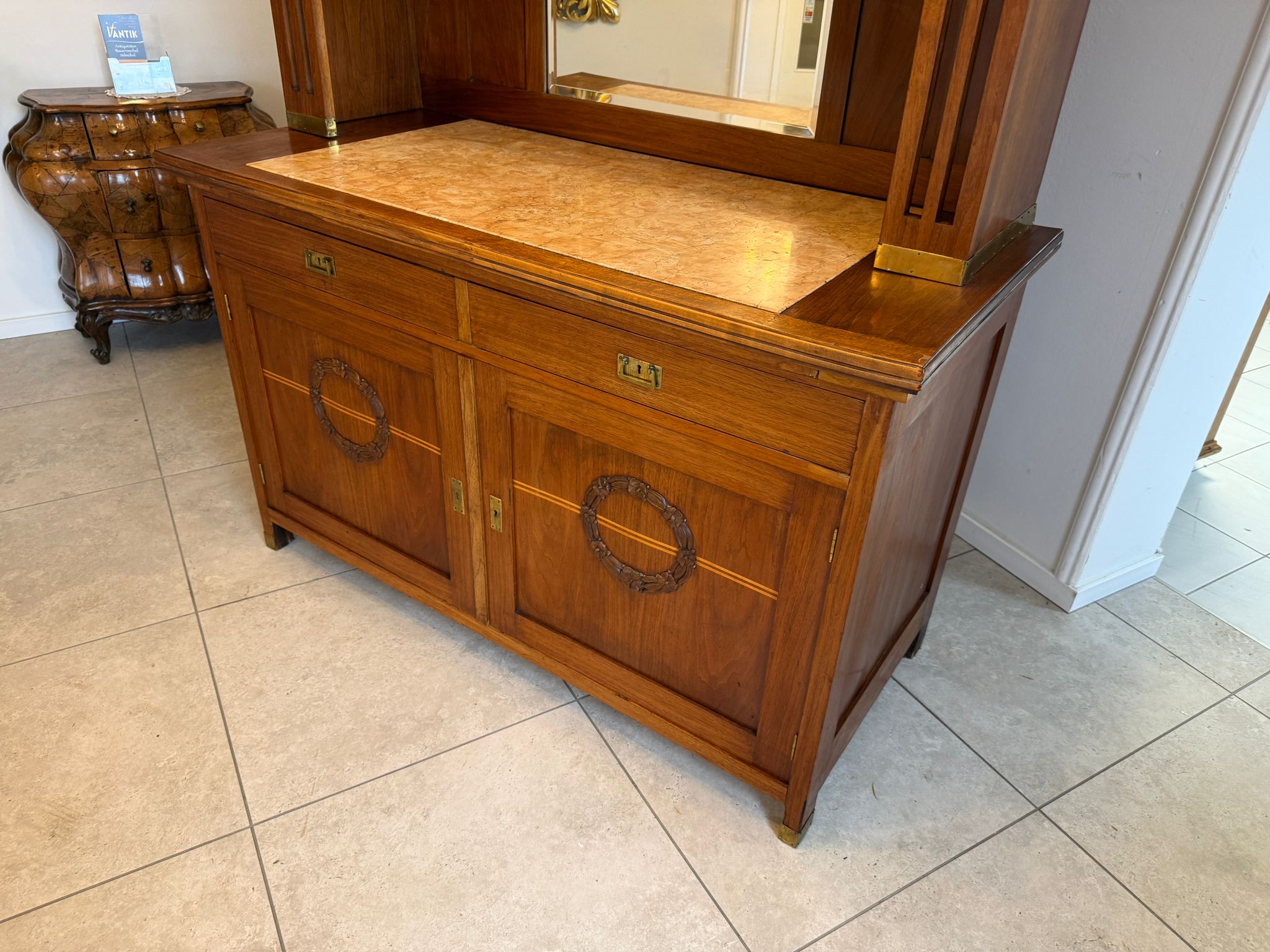 Elegantes Originales Jugendstil Designerbuffet Aufsatzbuffet Glasschrank D1188