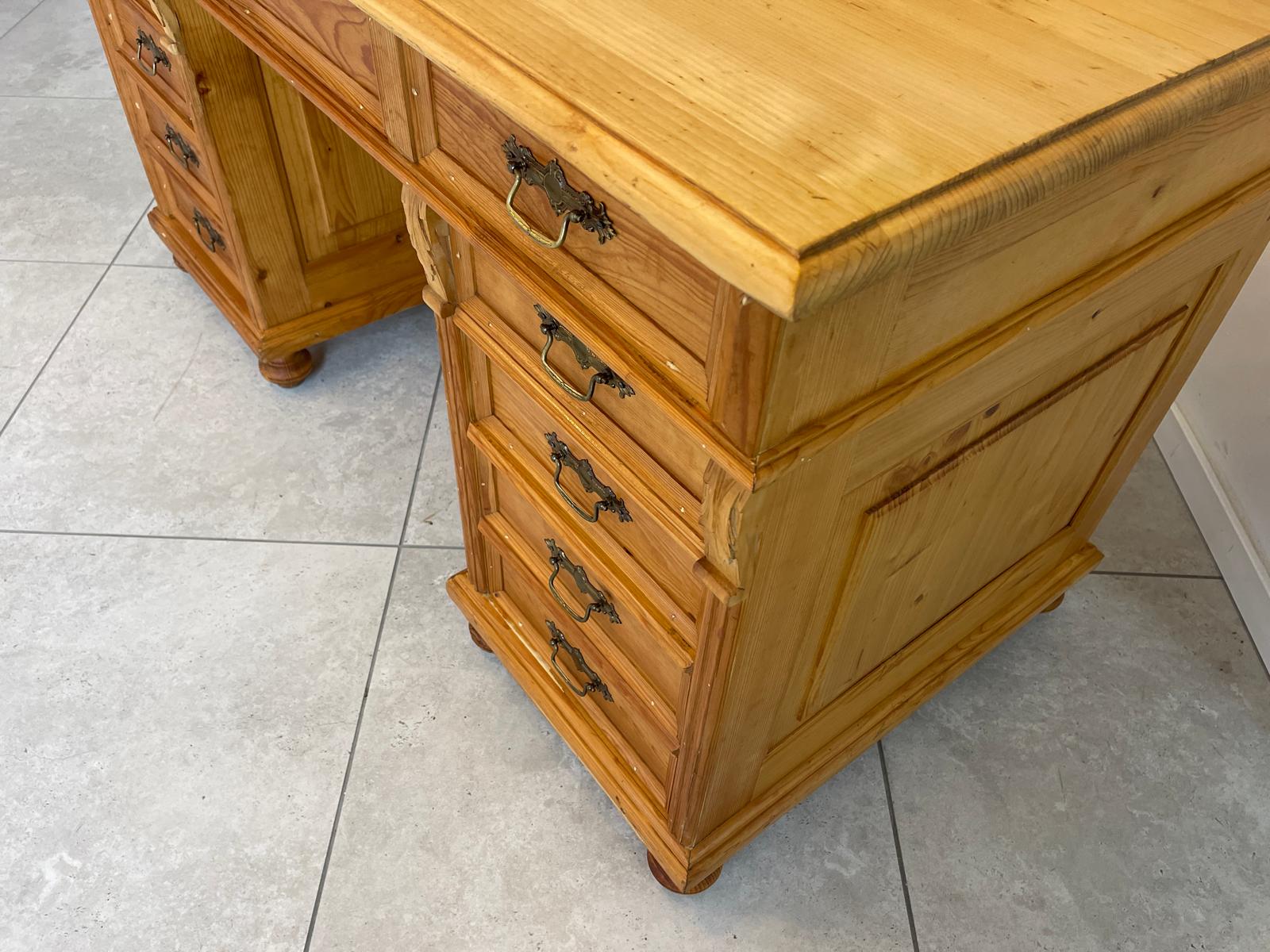 Bäuerlicher Naturholz Schreibtisch - Massivholz Bauernmöbel gebraucht G1146