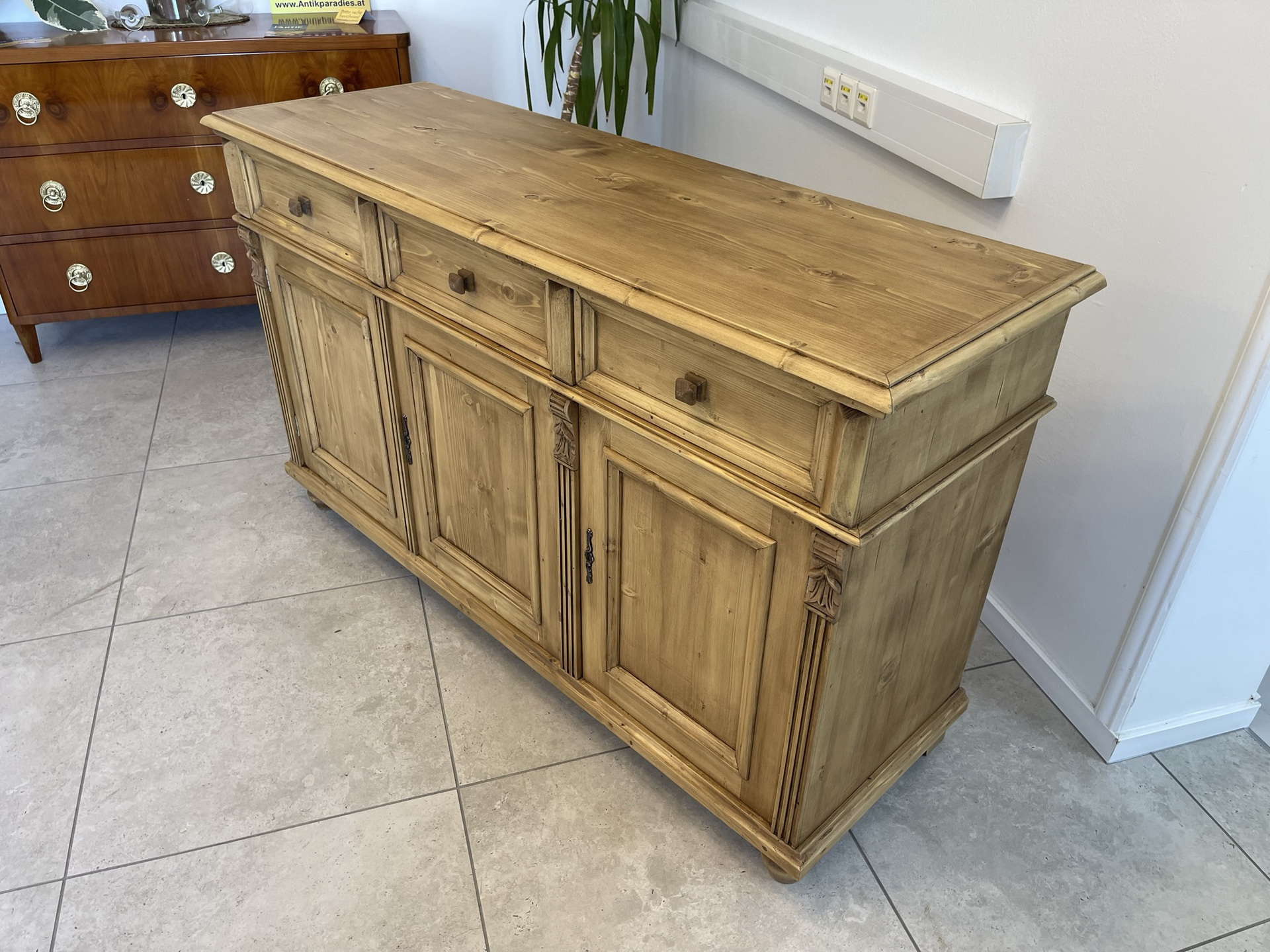 biedermeier-empire-barock_03UWThWZDYi48Zh Apothekenschrank 3 Ladenkommode Ladenschrank A4119