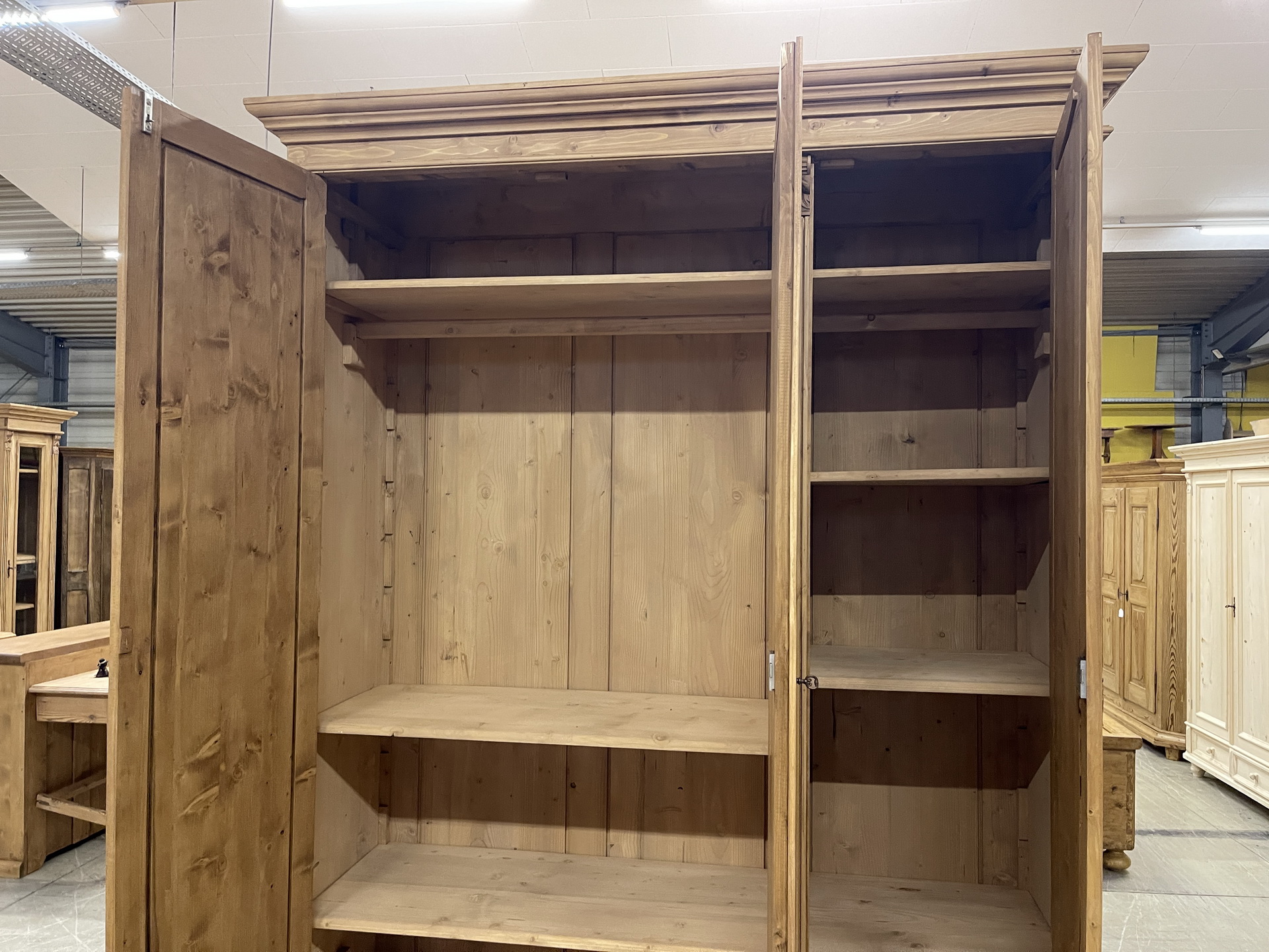 biedermeier-65u2o88hIJXF51U Vollholz Garderobenschrank Bauernschrank Kleiderschrank B2089