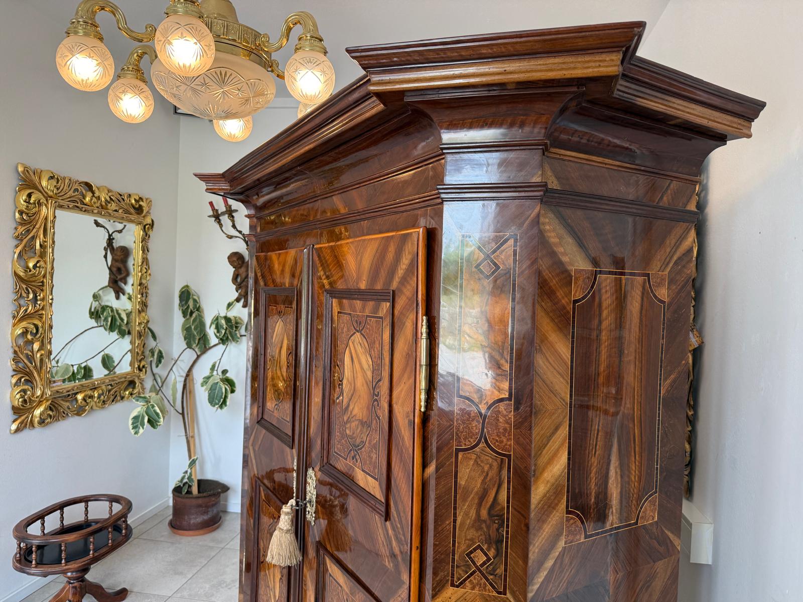 Barocker Hallenschrank Barockschrank Maria Theresienschrank Antiquitäte D2682