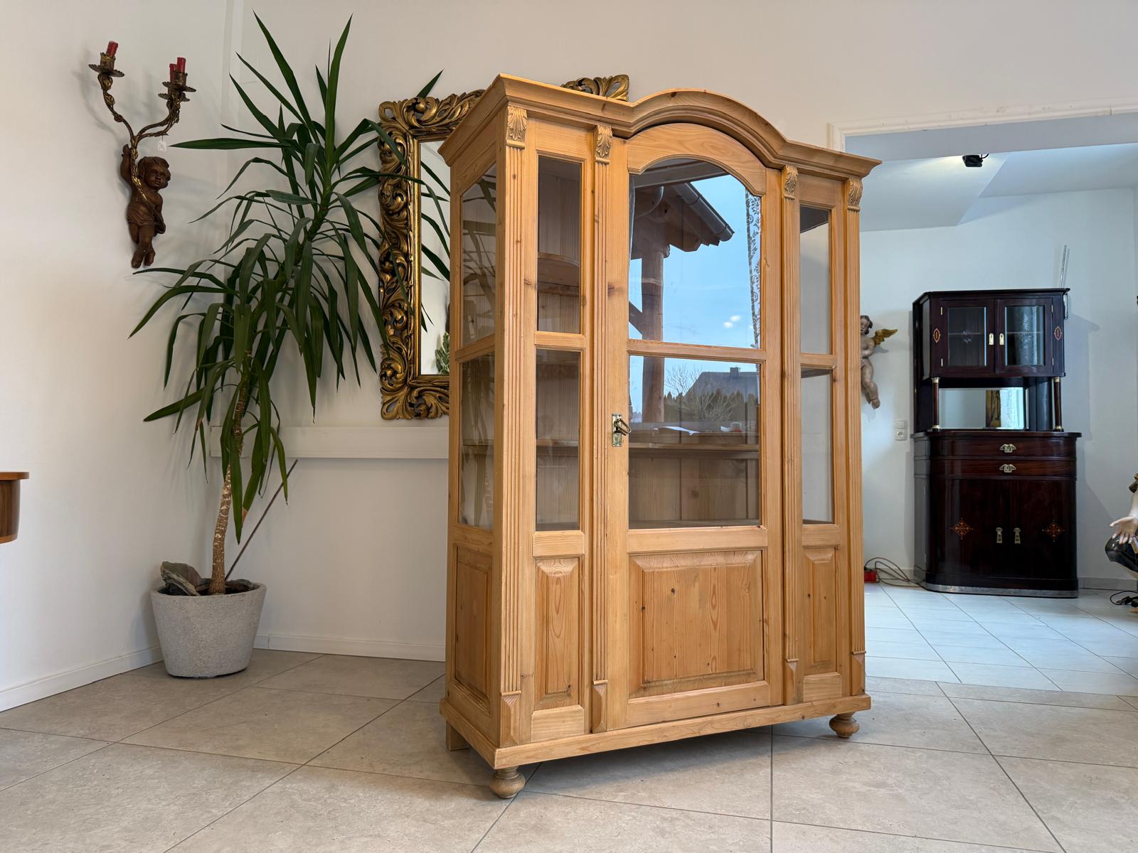Bäuerliche Vitrine Bauernvitrine Bauernschrank Naturholz Bücherschrank D1062