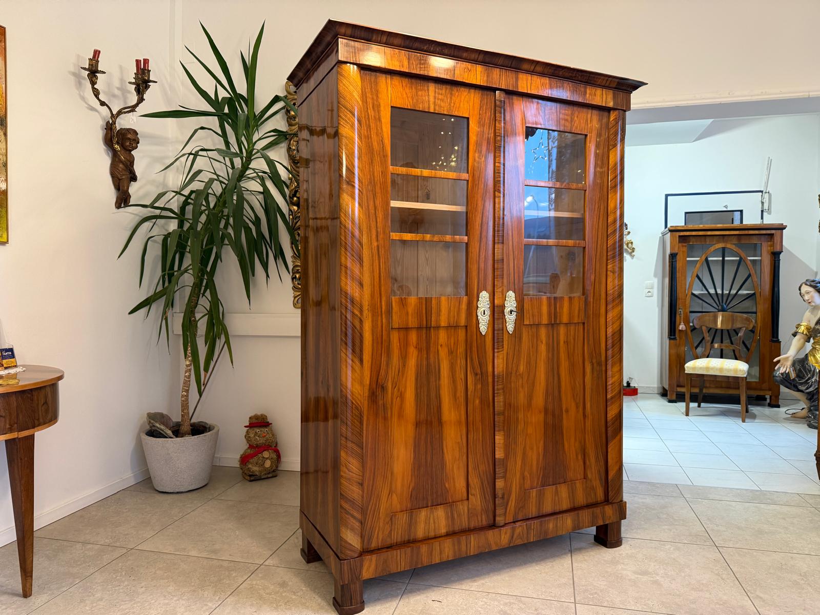 SALE Restaurierte Biedermeier Vitrine Bücherschrank ANTIQUITÄT G2393