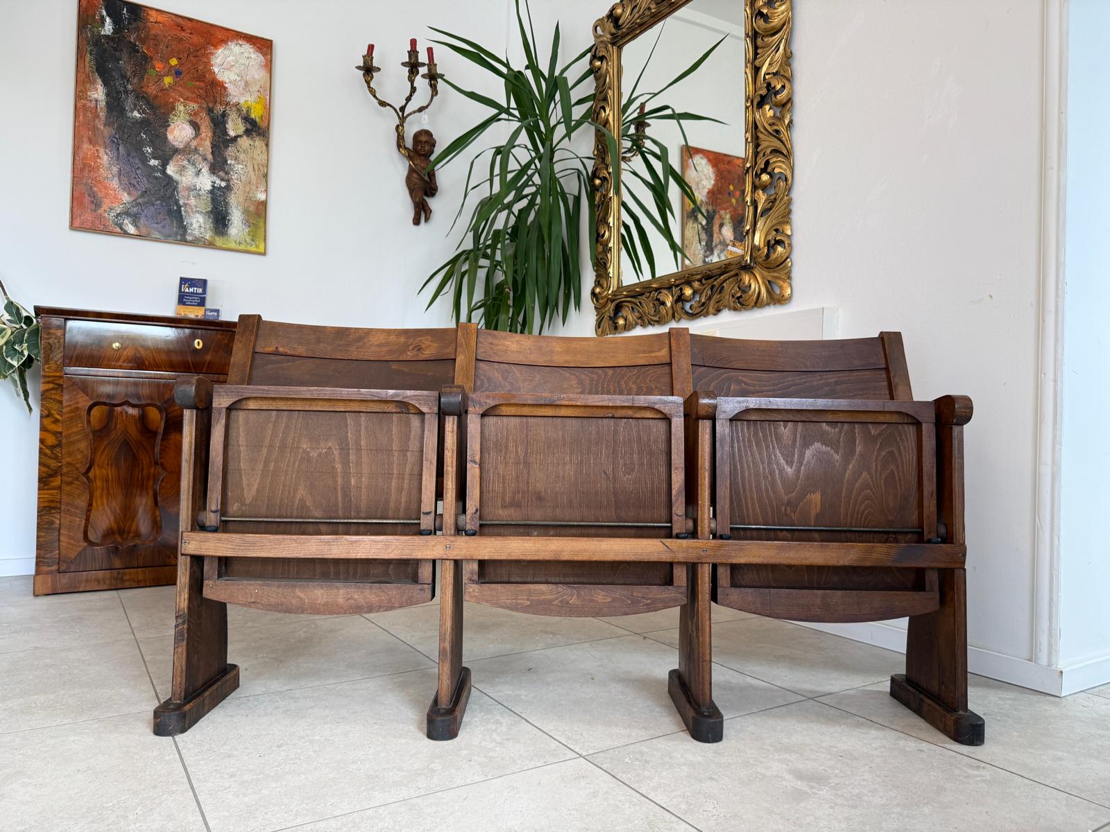 Kinosessel 3er Sitz Klappstuhl Stuhl Sitzgruppe Originalexemplar D3437
