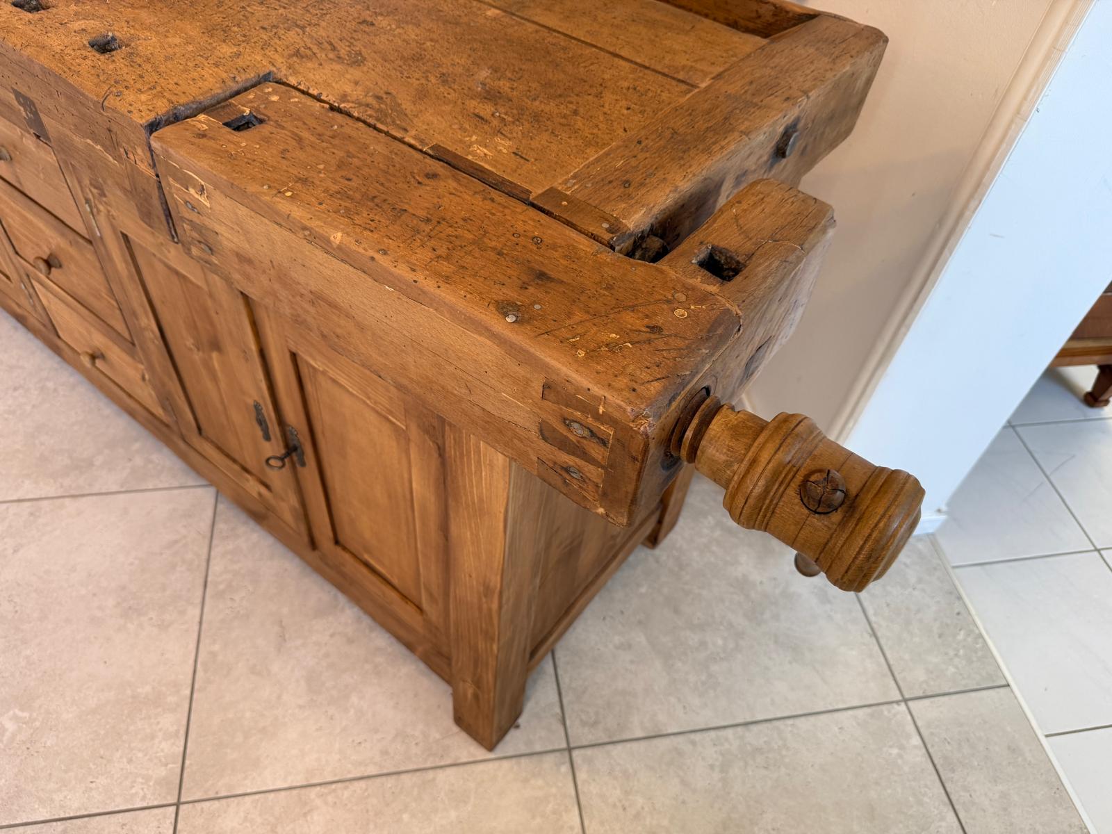 Urige Hobelbank Werkbank Pult Tresen Ladenschrank G2184