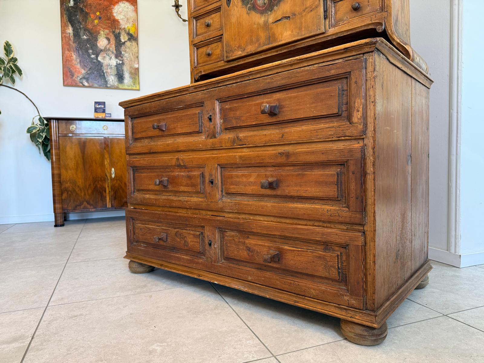 Bäuerlicher Bücherschrank Vitrine Bauernvitrine Bauernschrank Naturholz D2323