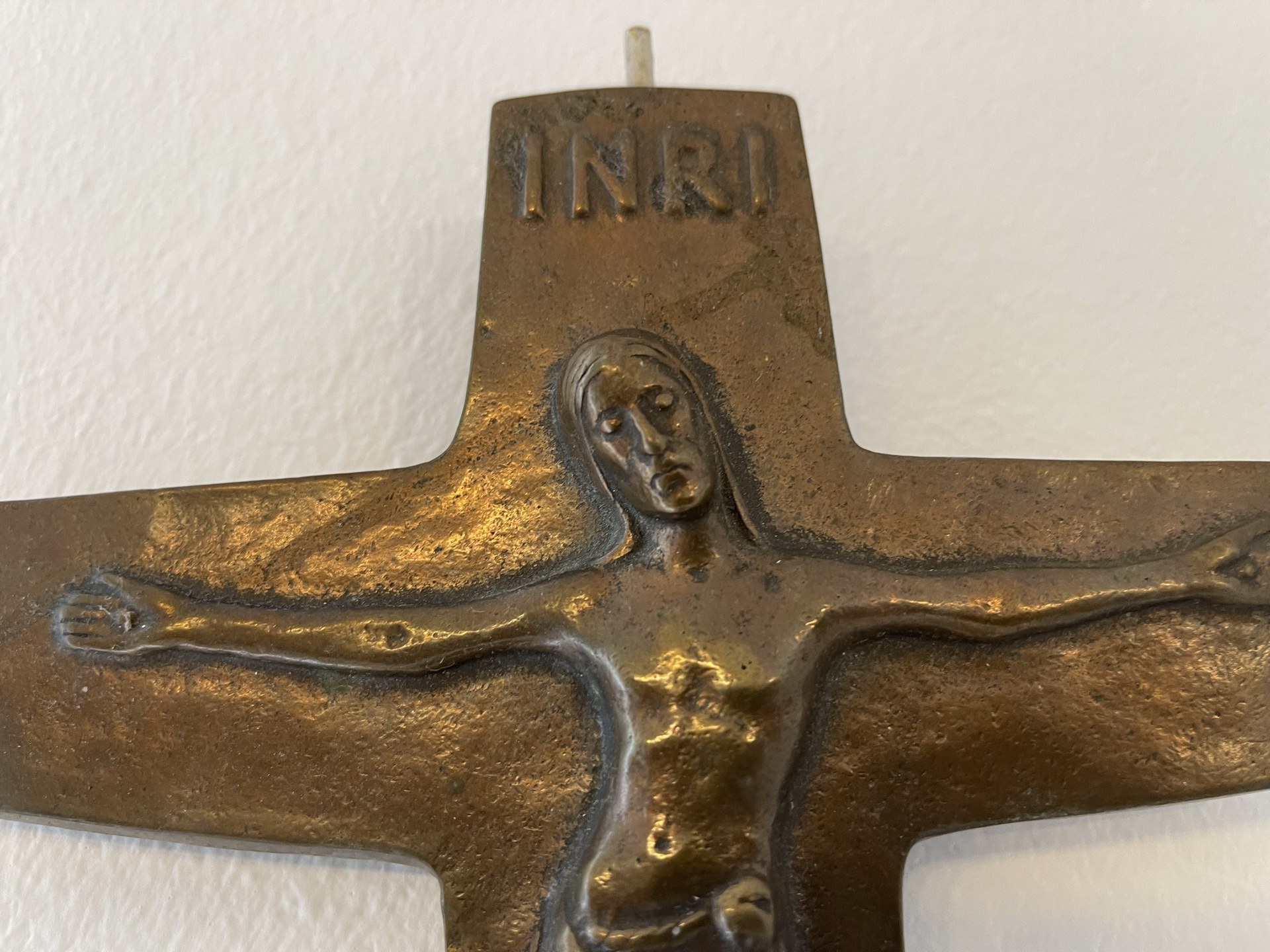 Kreuz Kruzifix Wandkreuz Jesus INRI Messing B1069