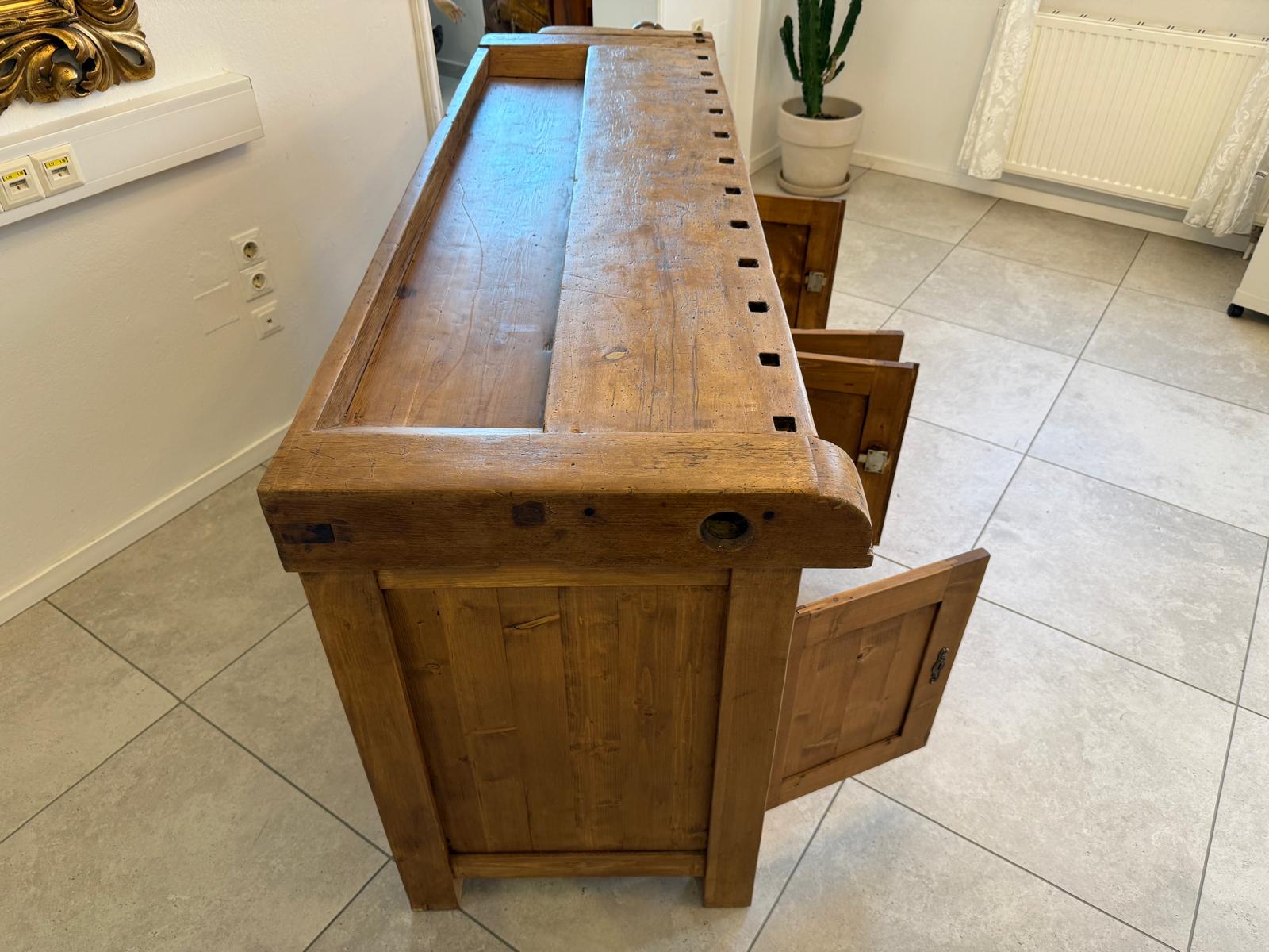 Urige Hobelbank Werkbank Pult Tresen Ladenschrank G2179-1