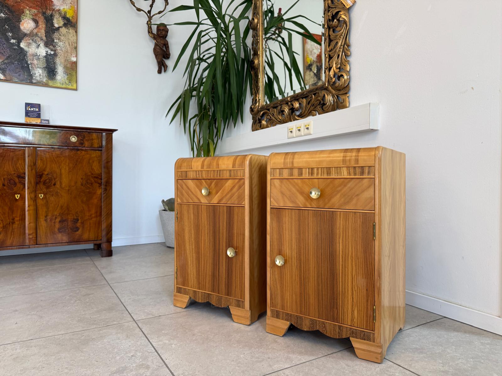 Art-Déco-Stil 2 x Nachtkasterl Schrankerl Nachtkasterl D2581