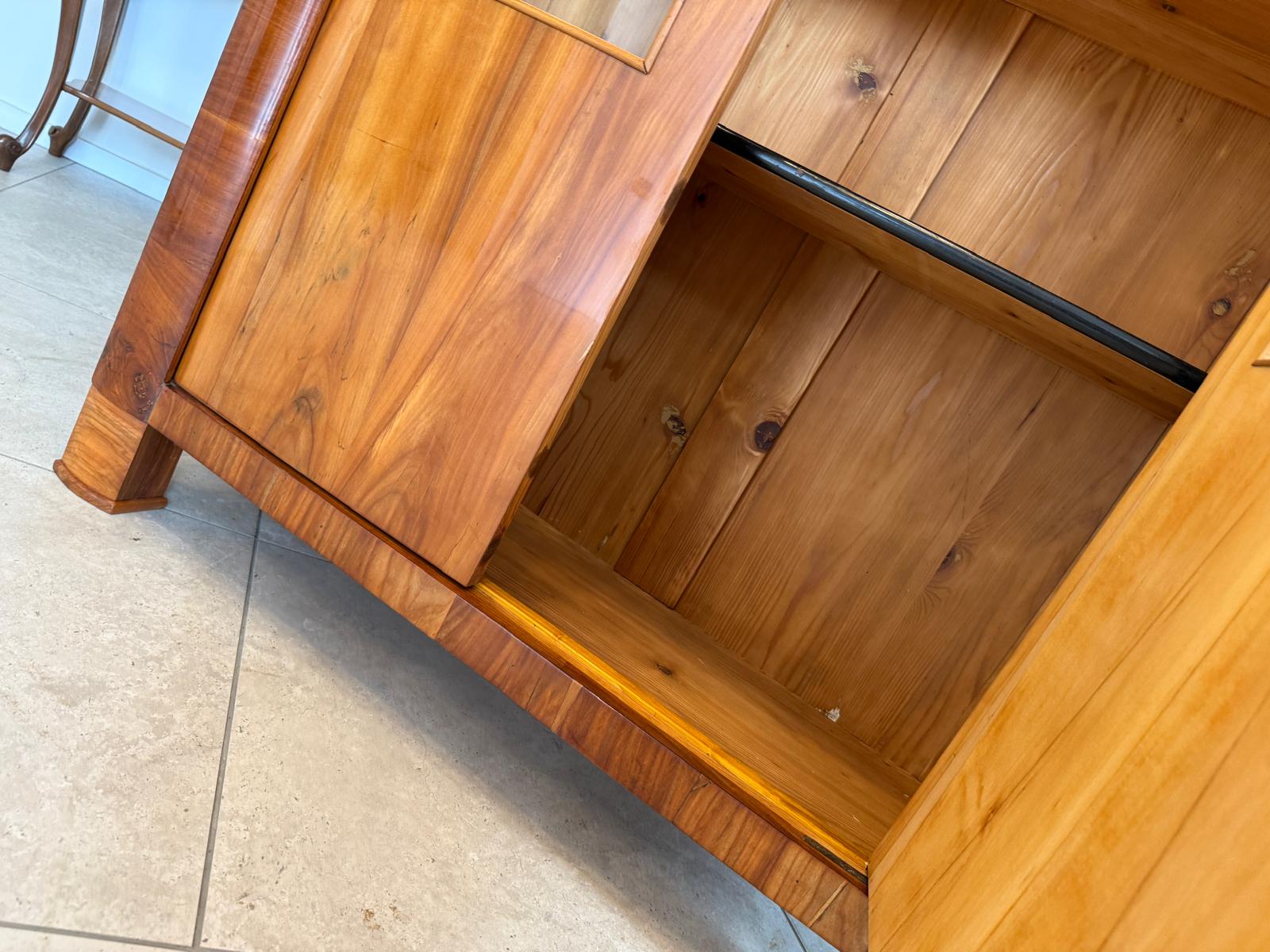 SALE Biedermeier Vitrine Bücherschrank Sammlervitrine Kirschholz Antiquität G1818