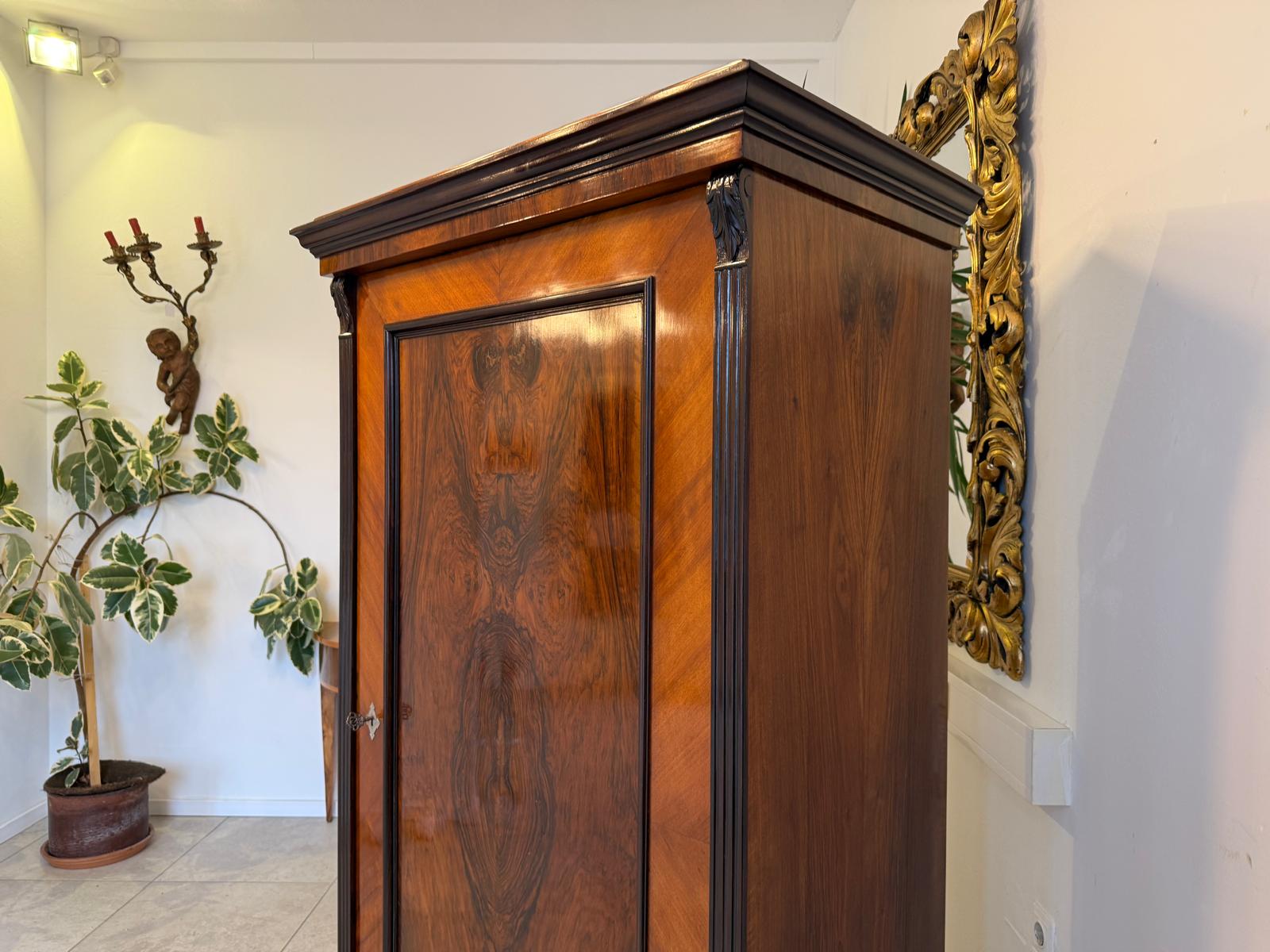 Gründerzeit Kleiderschrank Kasten Nussholz Furniert Antiquität D1090