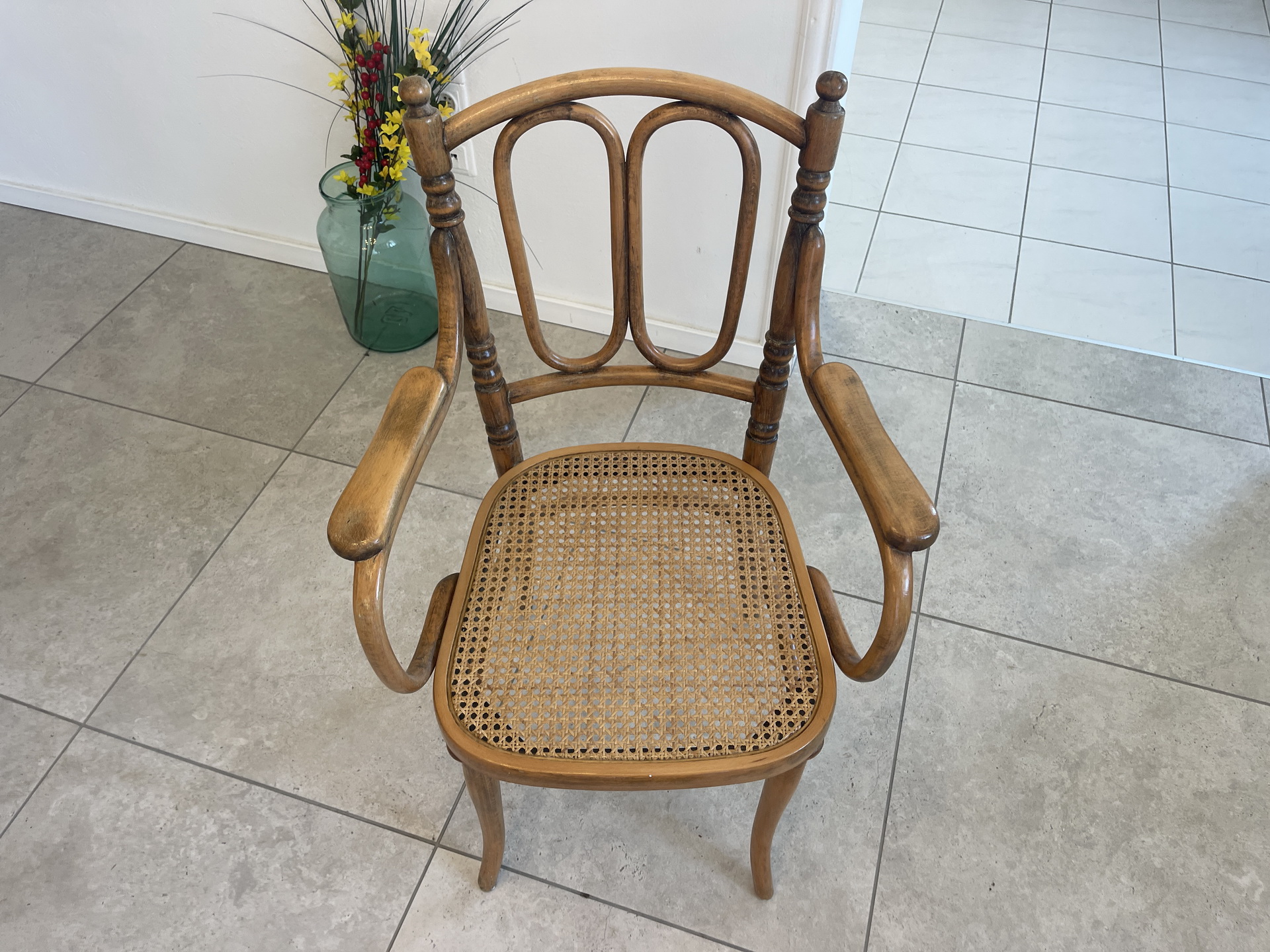 IMG_1234GB7sxTRvWV031 Traum Bugholzsessel Armlehnstuhl Sessel Thonet, Eleganter Bugholzstuhl, Vintage Design - A4526