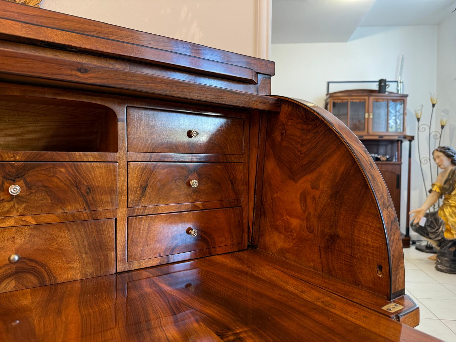 Sale Restaurierter Biedermeier Sekretär Schreibpult Nussholz G1968