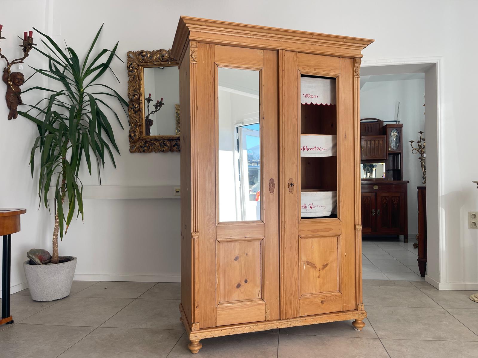 Bäuerliche Vitrine Bauernvitrine Bauernschrank Naturholz Bücherschrank G1282