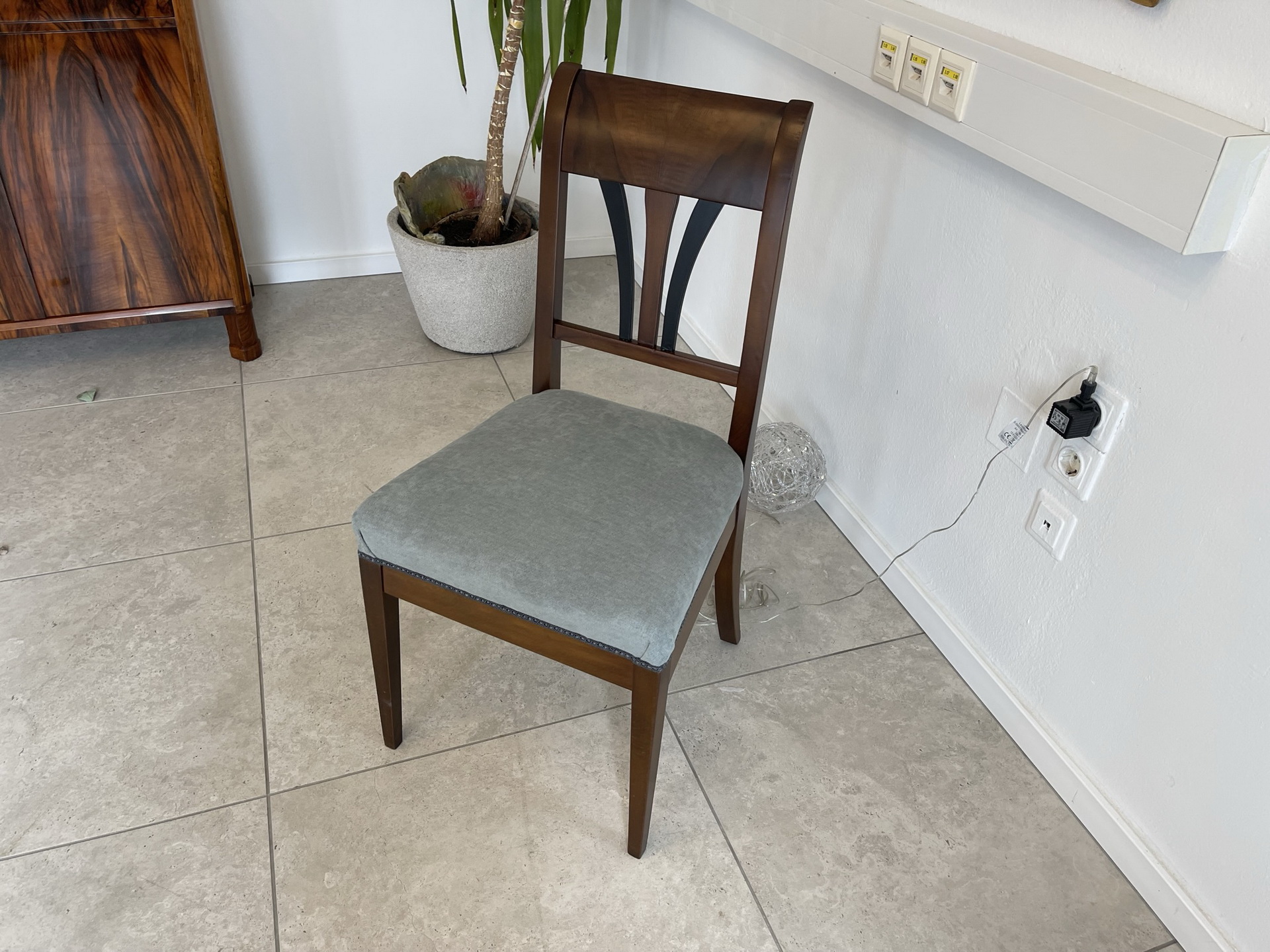 Biedermeier-Barock_36_1 Biedermeier Sessel Nussholz Schaufelsessel B1373