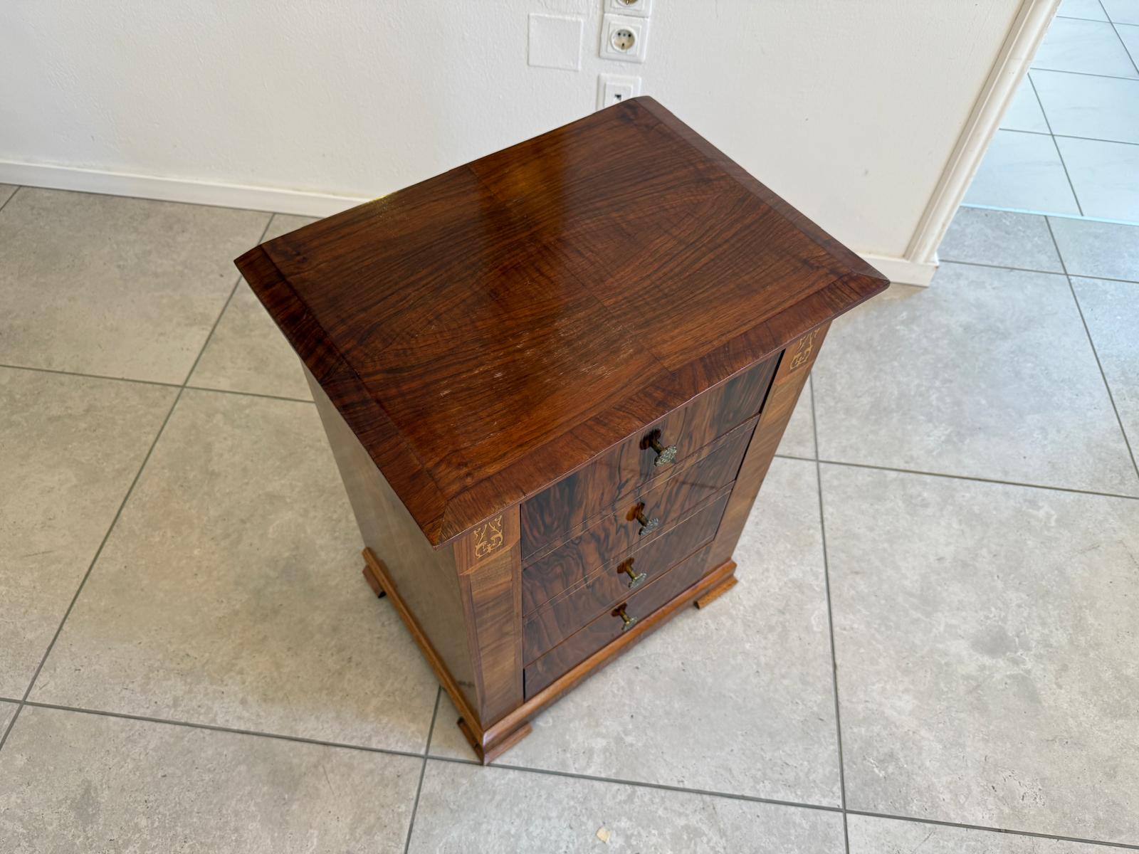 Kommode Biedermeier Stil 4 Laden Stilmöbel Wurzelholzmaserung E1575 Kopie