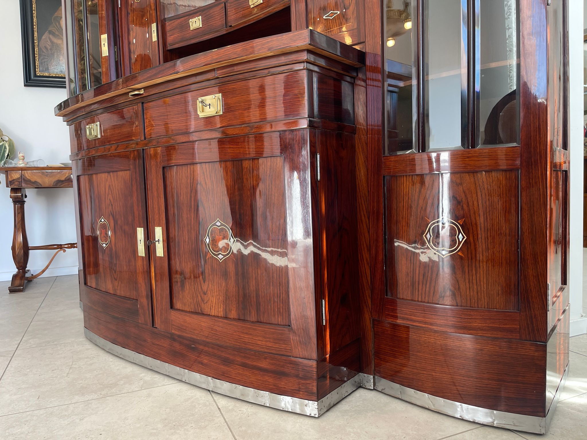 Sale Restauriertes Jugendstil Designerbuffet Bibliotheksschrank Antiquität G1379