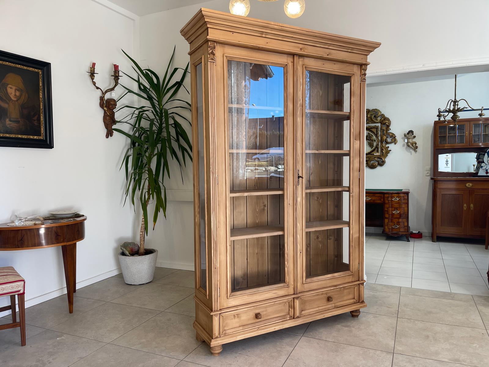 Bäuerliche Vitrine Bauernvitrine Naturholz Bücherschrank G1106